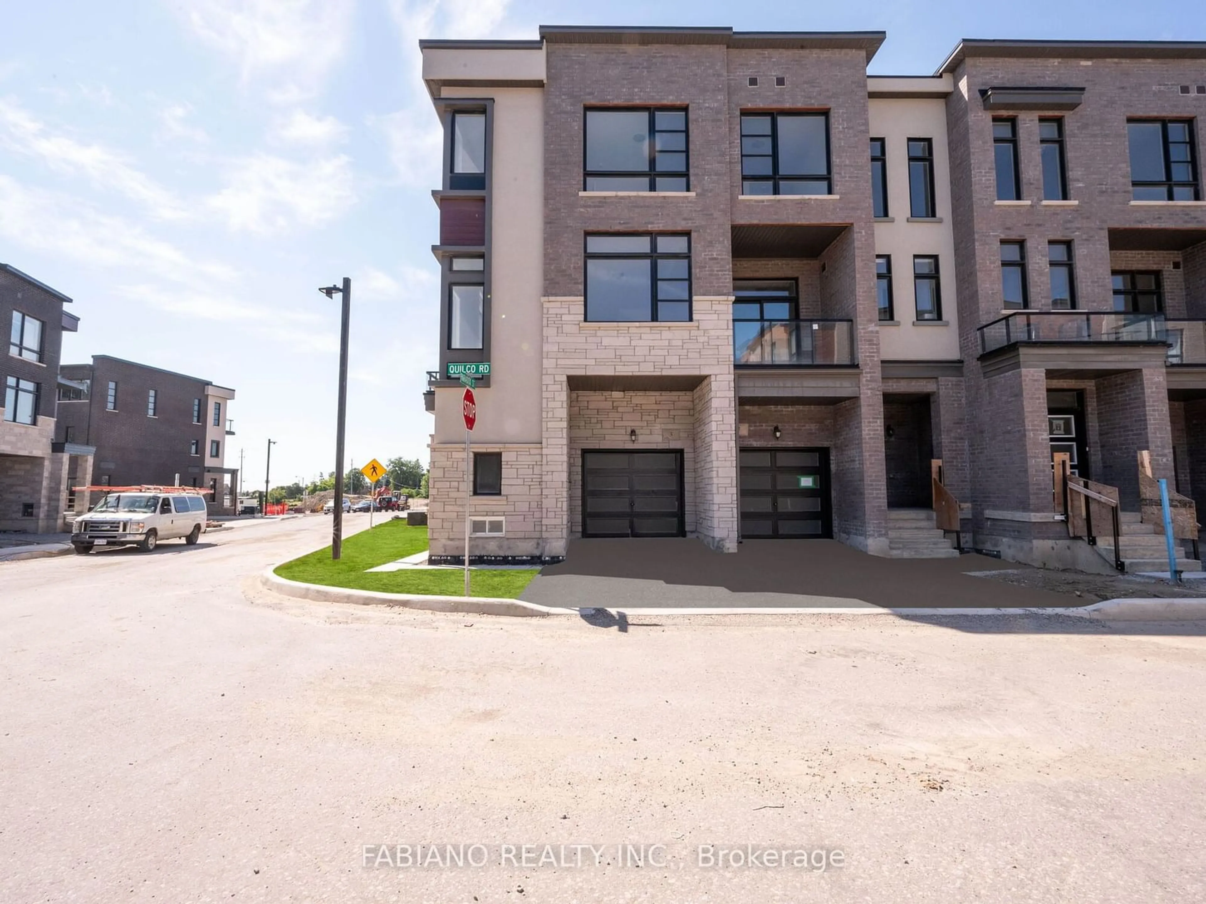 A pic from exterior of the house or condo for 3 Quilico Rd, Vaughan Ontario L4H 5H1