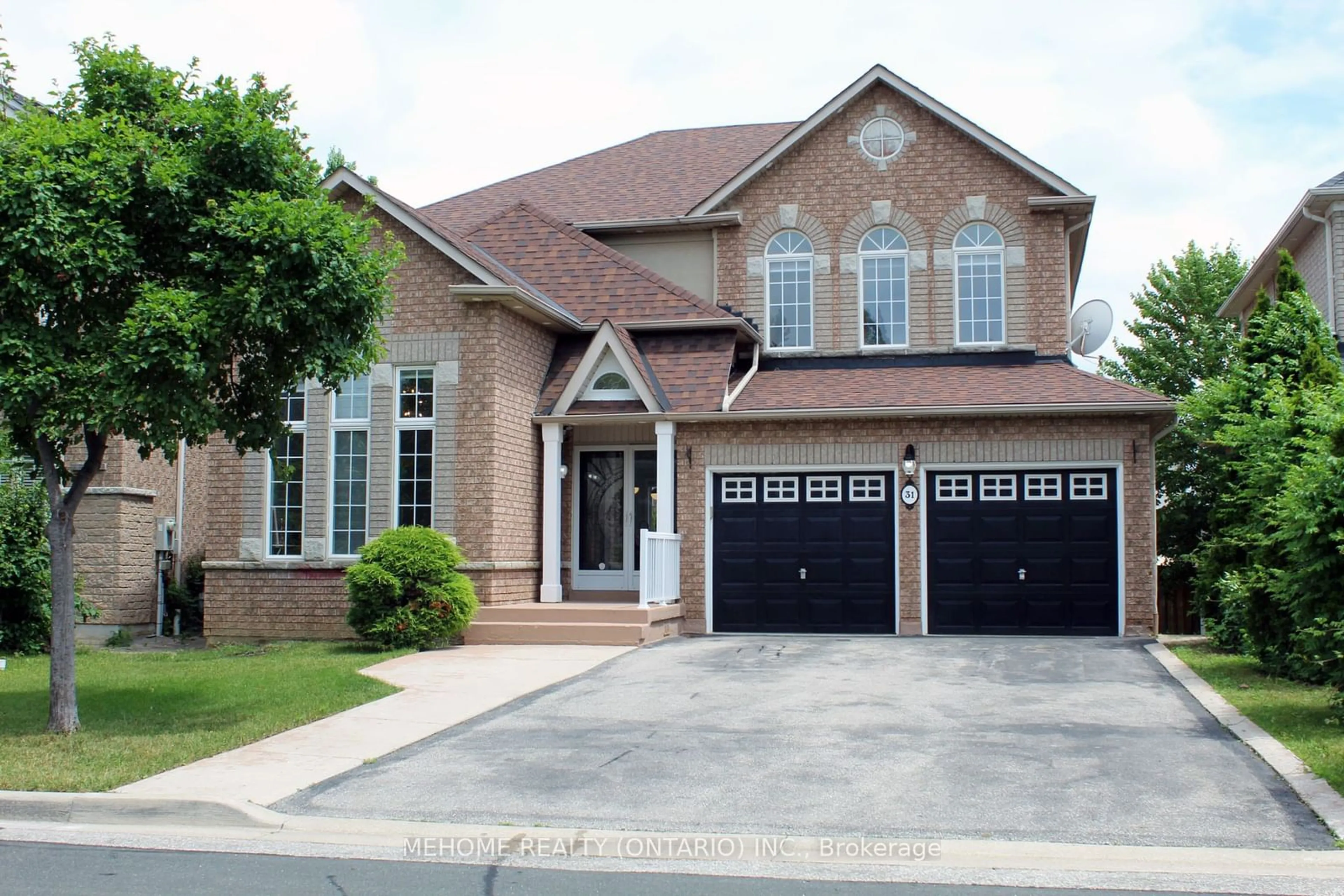 Home with brick exterior material for 31 Chalone Cres, Vaughan Ontario L4H 1V6