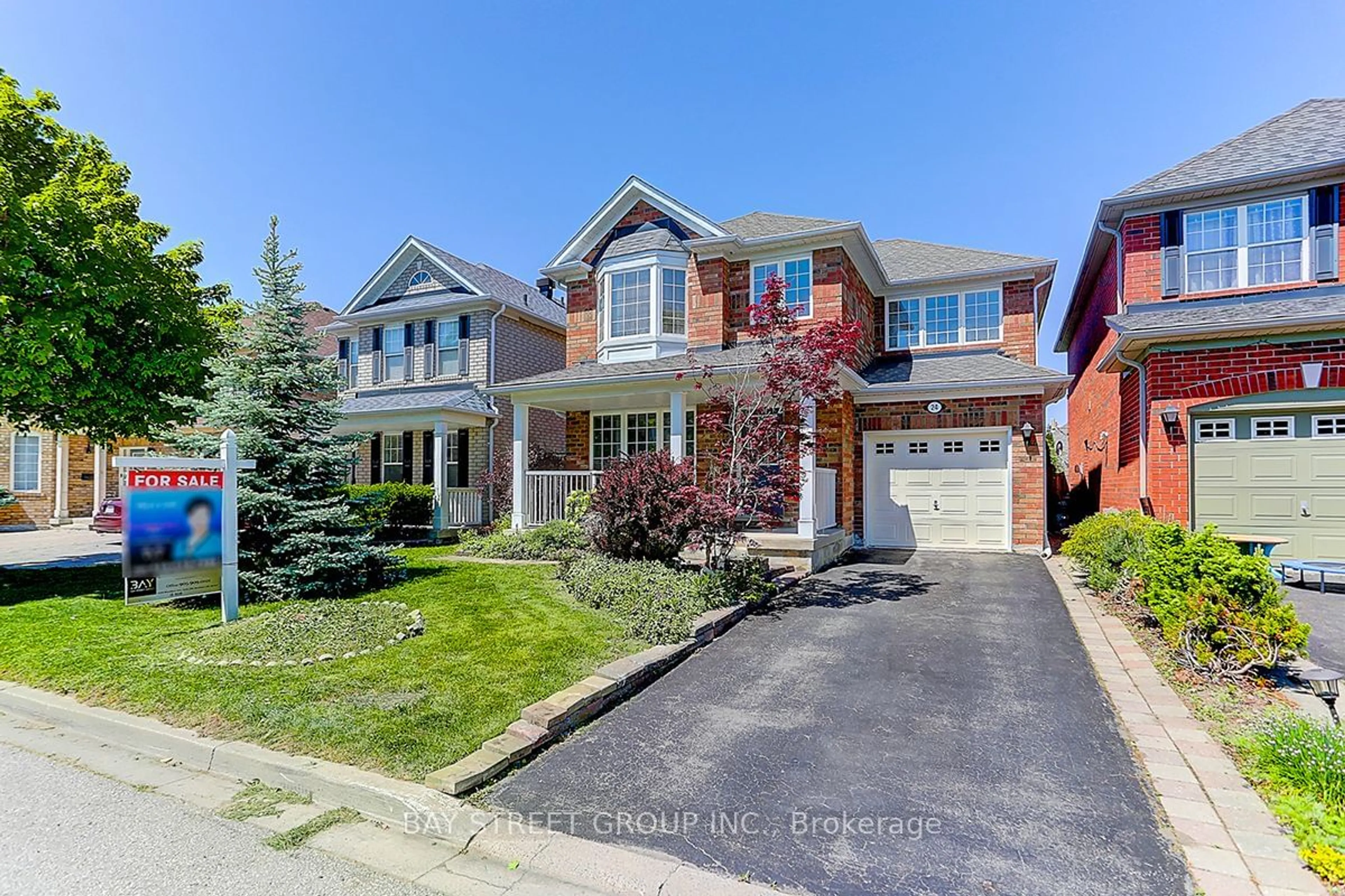 Frontside or backside of a home for 24 Landsdown Cres, Markham Ontario L6E 1N5