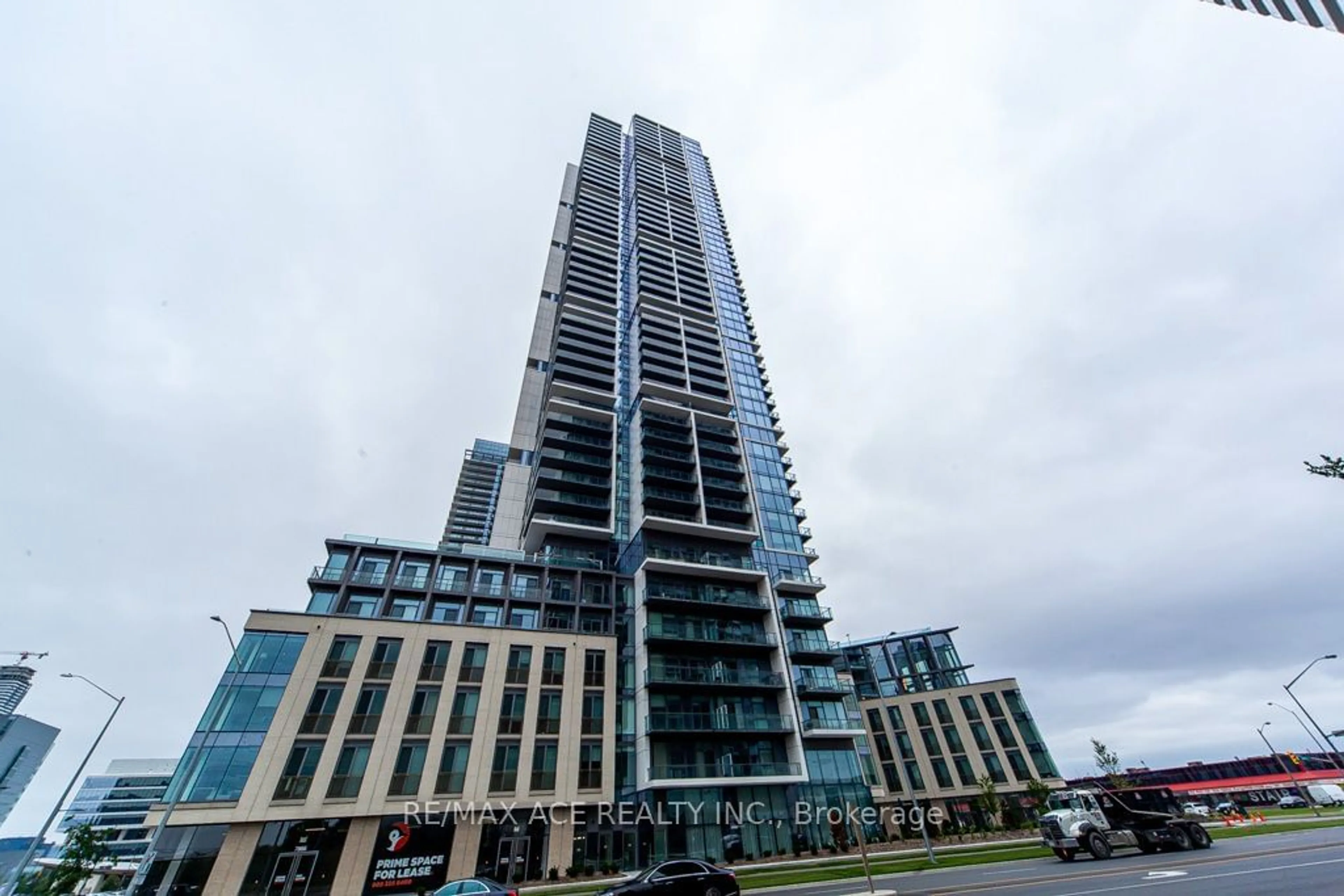A pic from exterior of the house or condo for 7890 Jane St #4202, Vaughan Ontario L4K 0K9