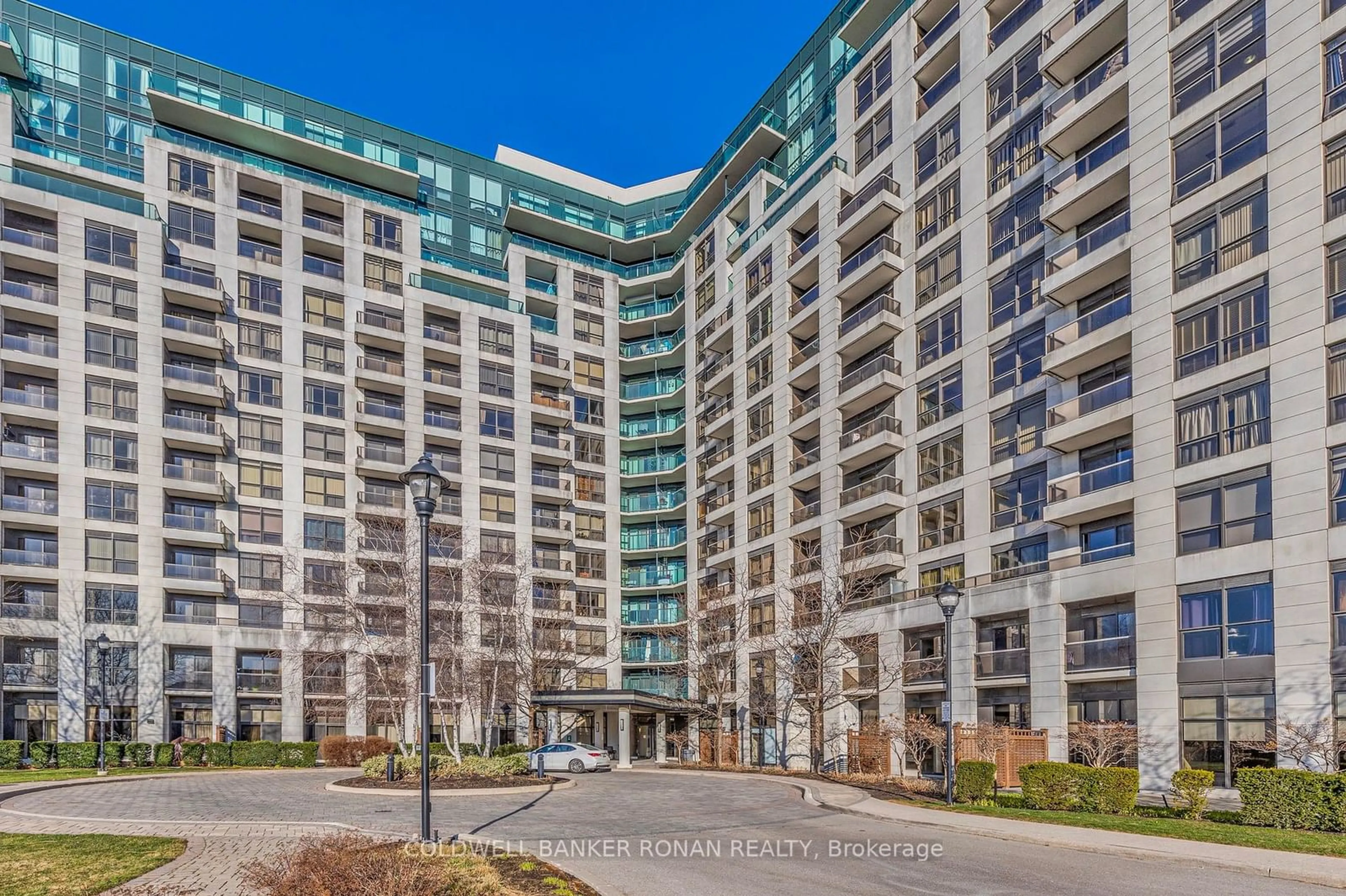 A pic from exterior of the house or condo for 18 Harding Blvd #1203, Richmond Hill Ontario L4C 0T3