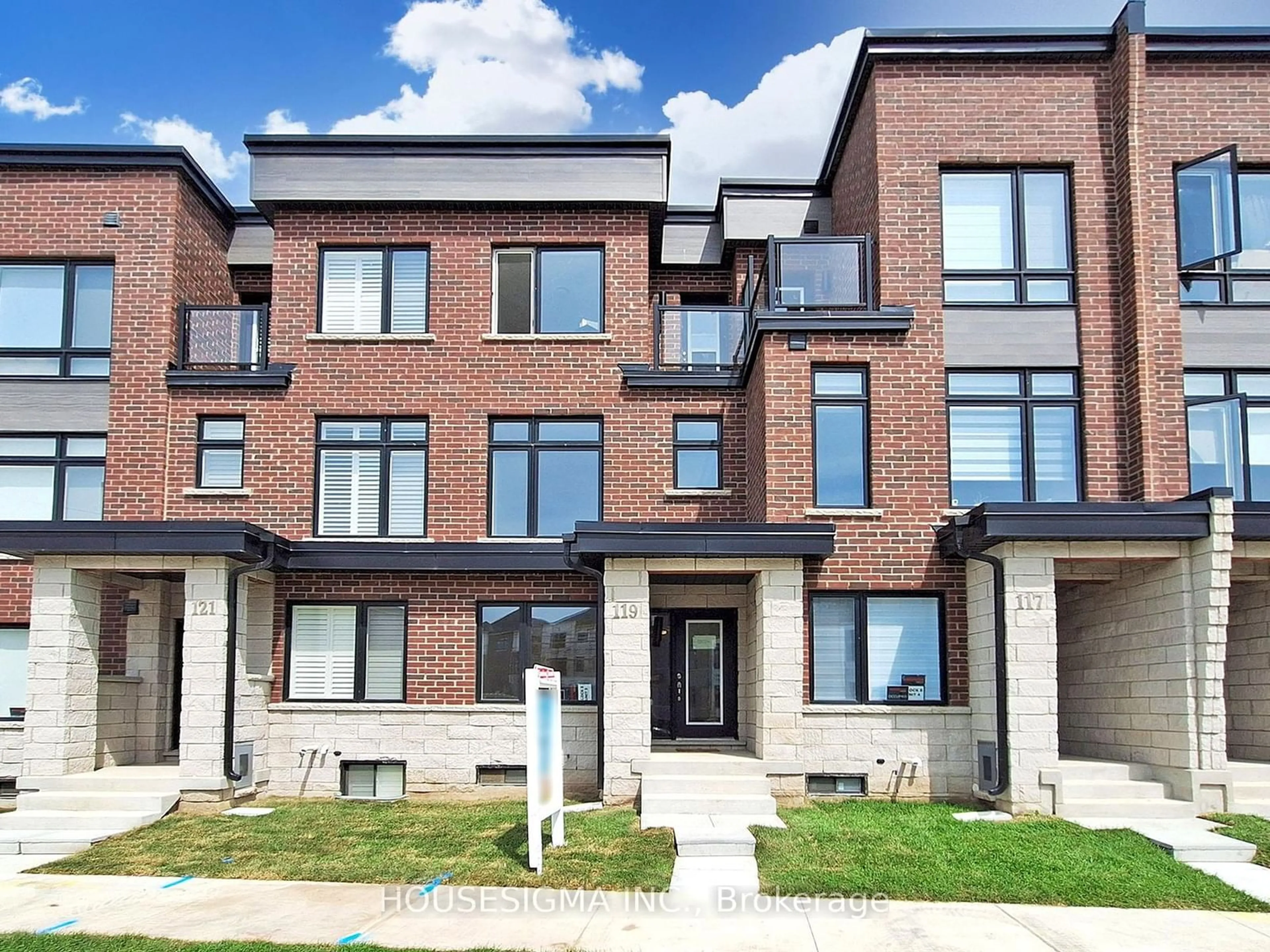 A pic from exterior of the house or condo for 119 Cornell Rouge Blvd, Markham Ontario L6B 0V2