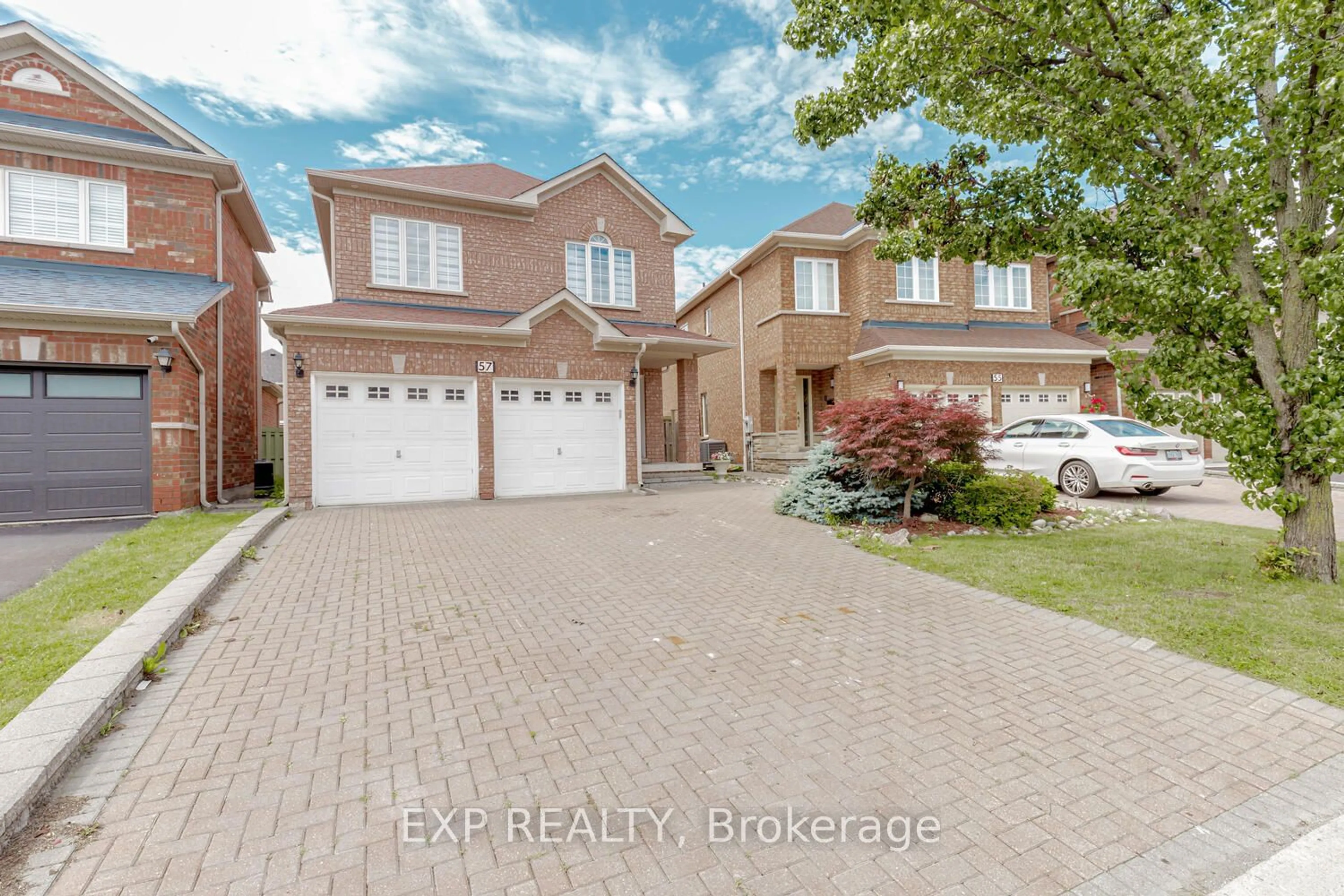 Frontside or backside of a home for 57 Lena Dr, Richmond Hill Ontario L4S 2V1