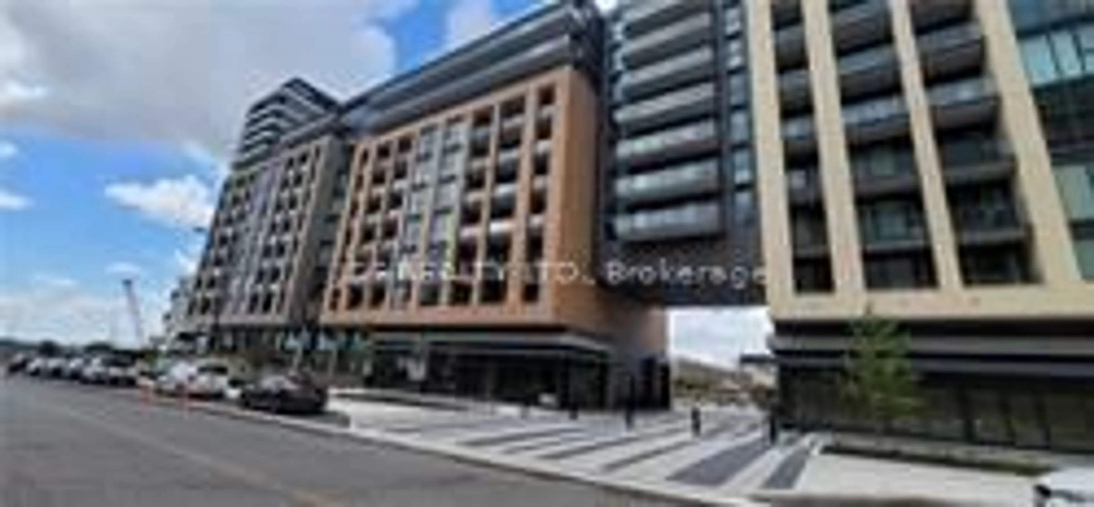 A pic from exterior of the house or condo, the front or back of building for 100 Eagle Rock Way #820, Vaughan Ontario L6A 5B9