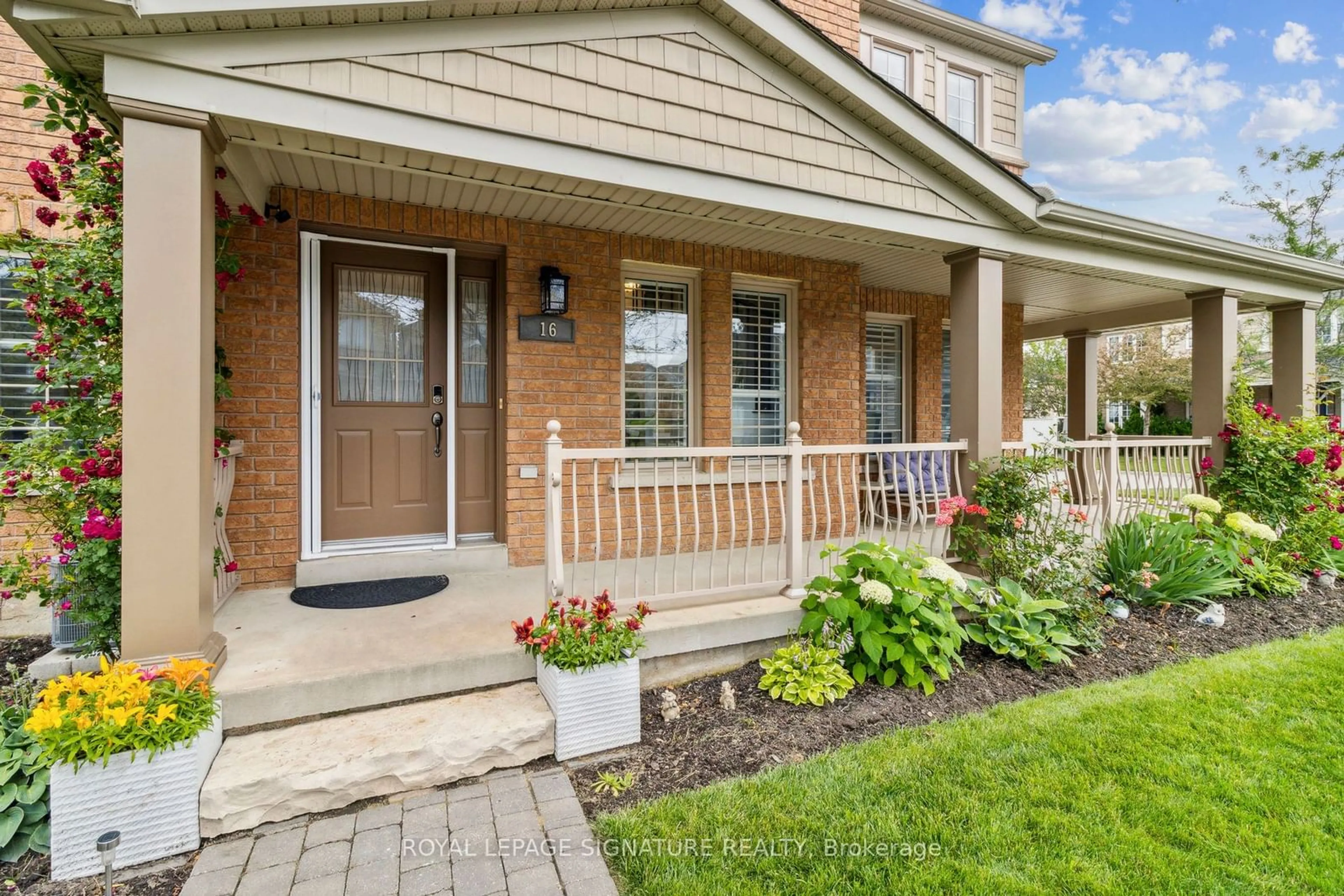 Home with brick exterior material for 16 Holtby St, Richmond Hill Ontario L4E 4W4