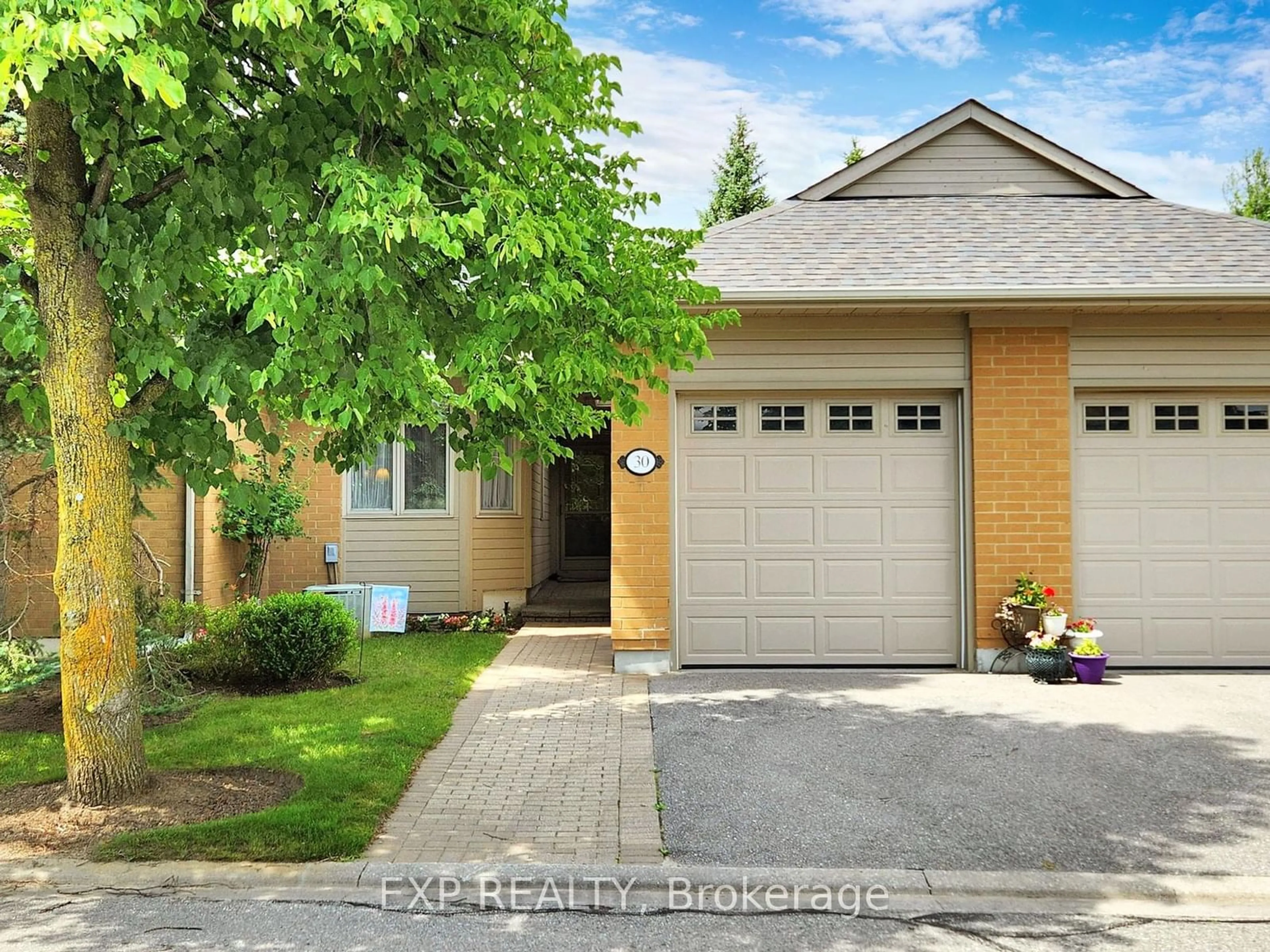 A pic from exterior of the house or condo for 30 Kingfisher Cove Way, Markham Ontario L6E 1B4