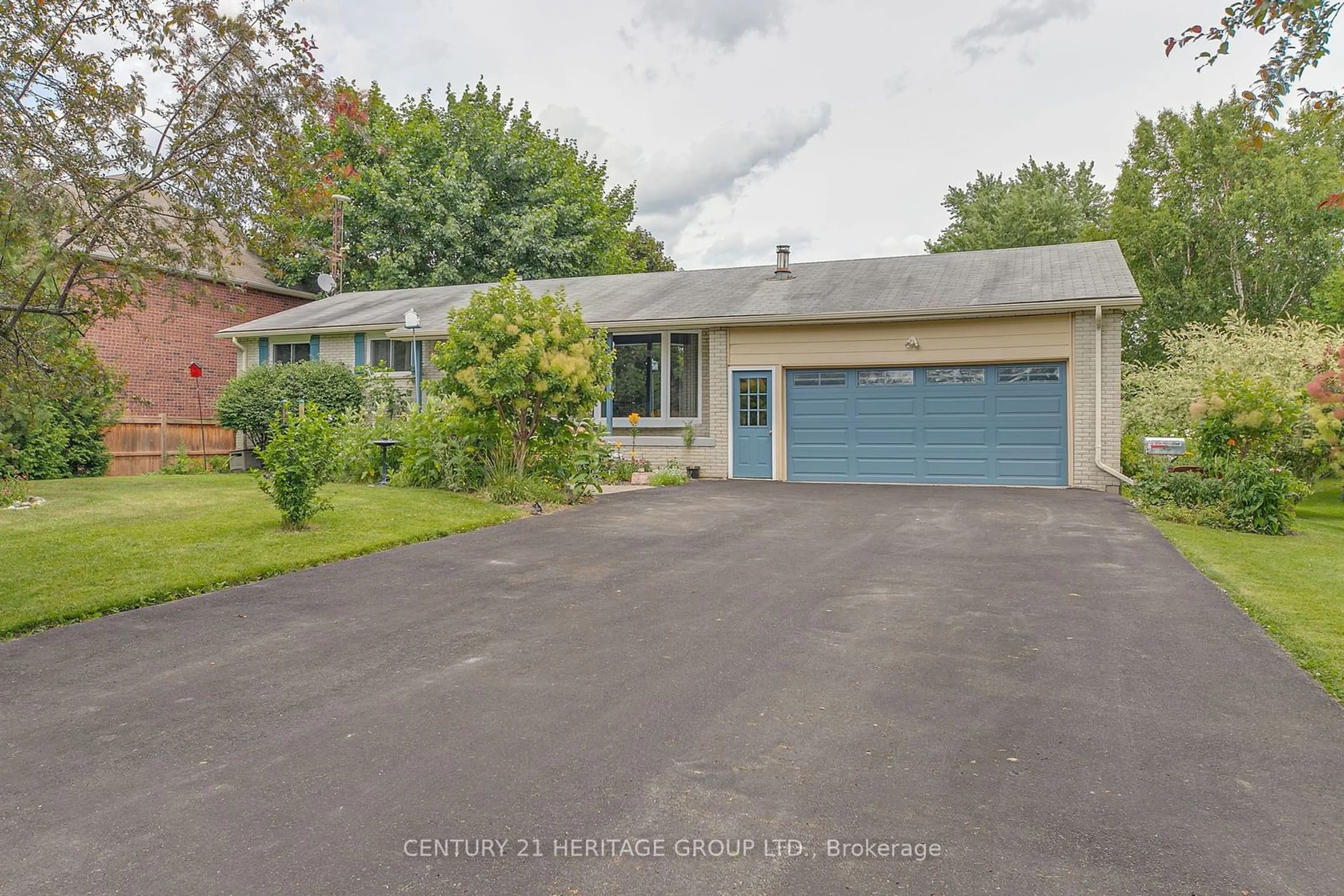 Frontside or backside of a home for 75 Evans Rd, New Tecumseth Ontario L9R 1M3