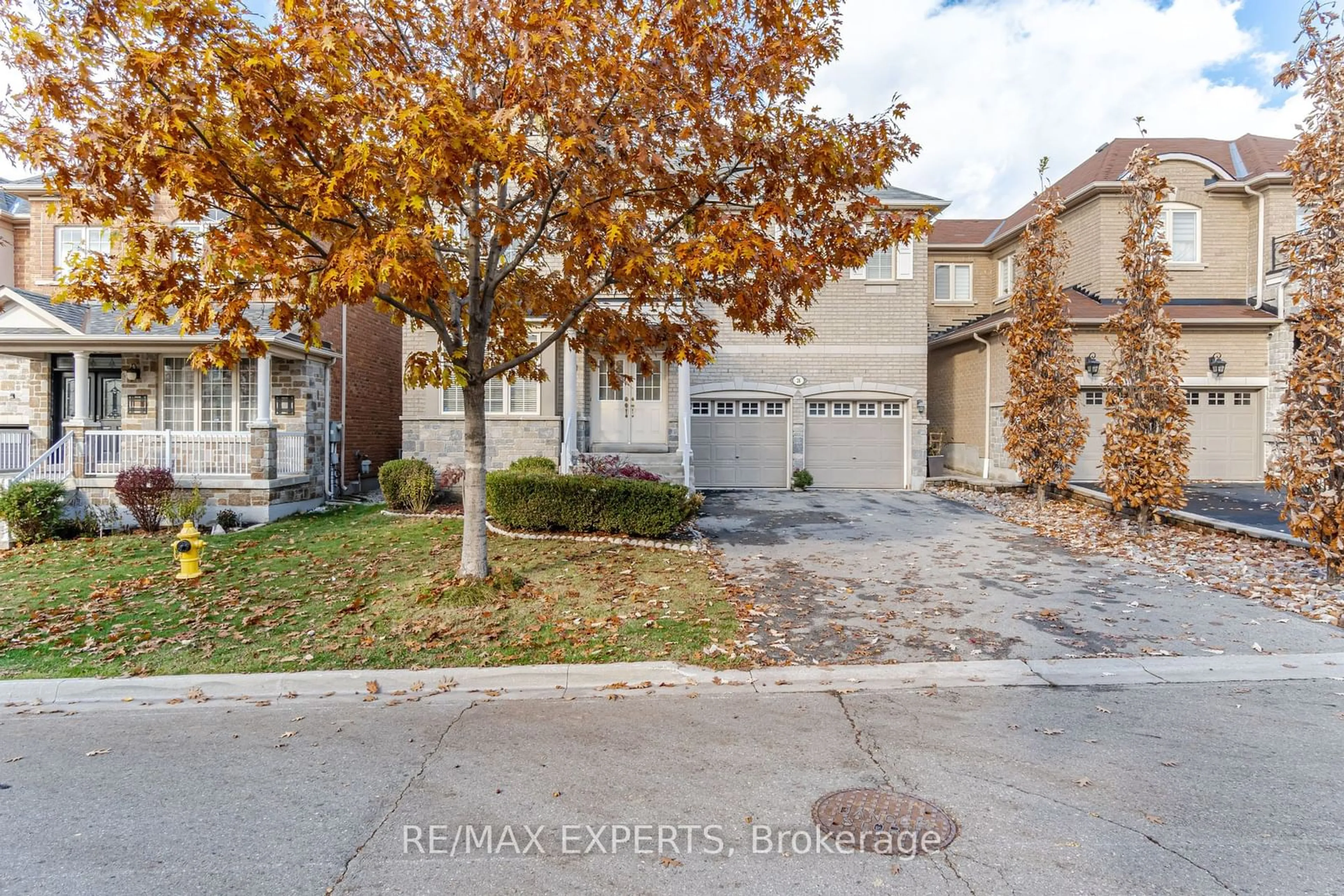 A pic from exterior of the house or condo for 26 Bosco Dr, Vaughan Ontario L4H 0L9