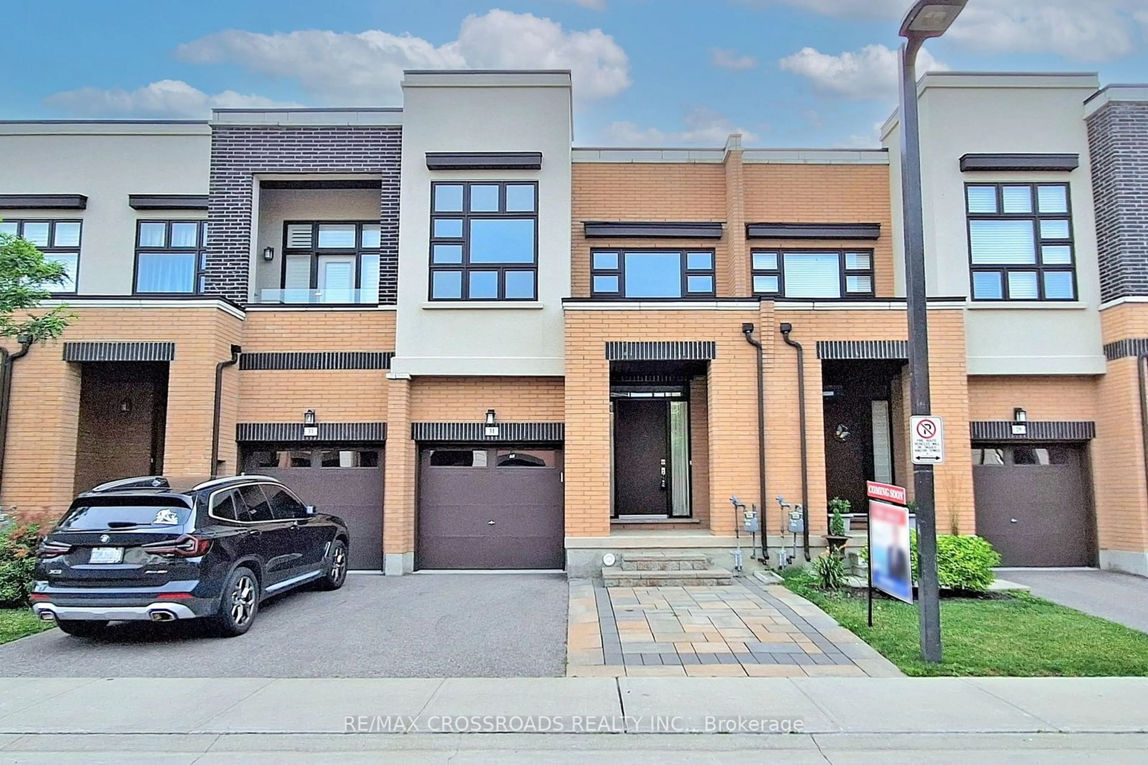 A pic from exterior of the house or condo for 31 Causland Lane, Richmond Hill Ontario L4S 0G5