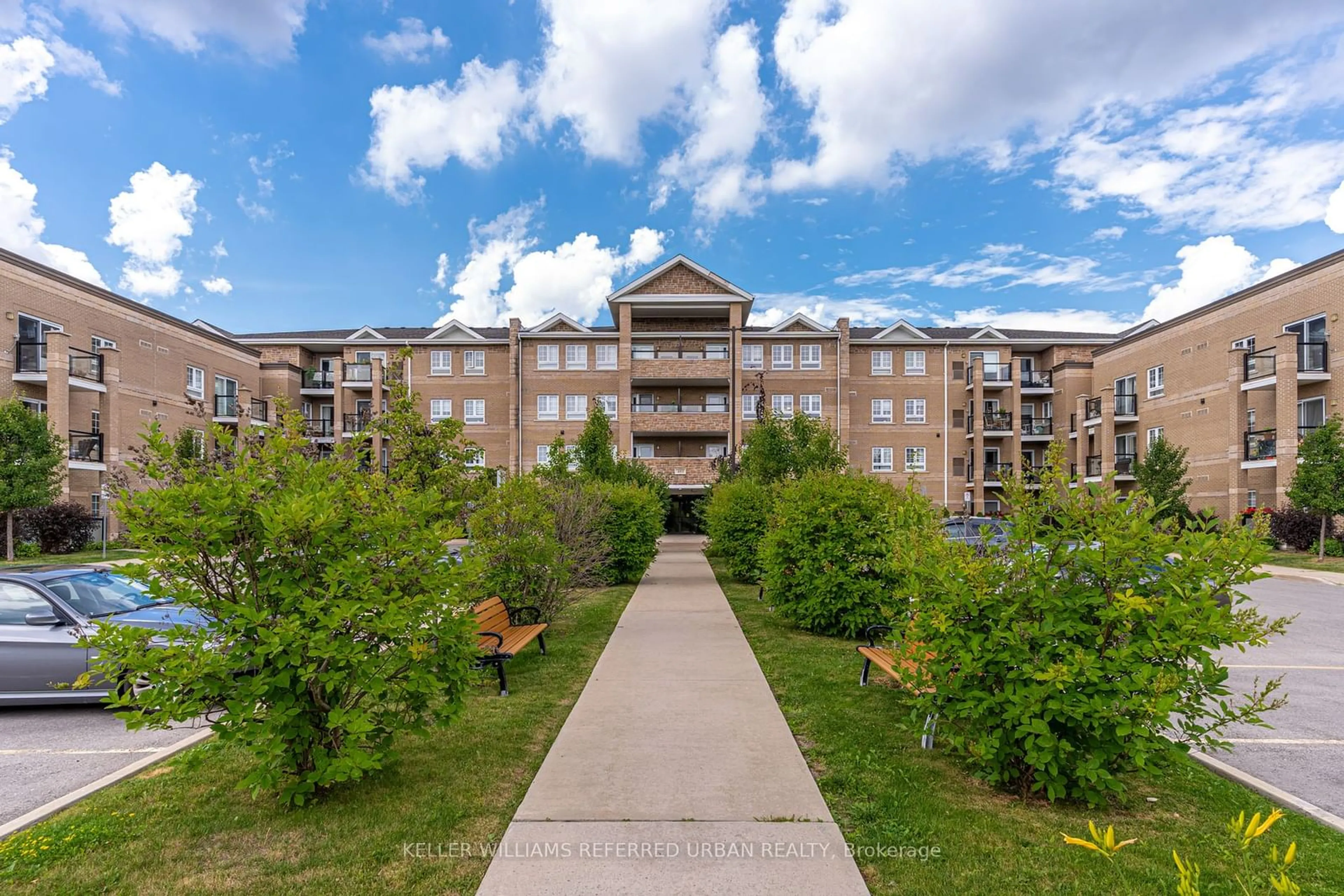 A pic from exterior of the house or condo for 481 Rupert Ave #226, Whitchurch-Stouffville Ontario L4A 1Y7