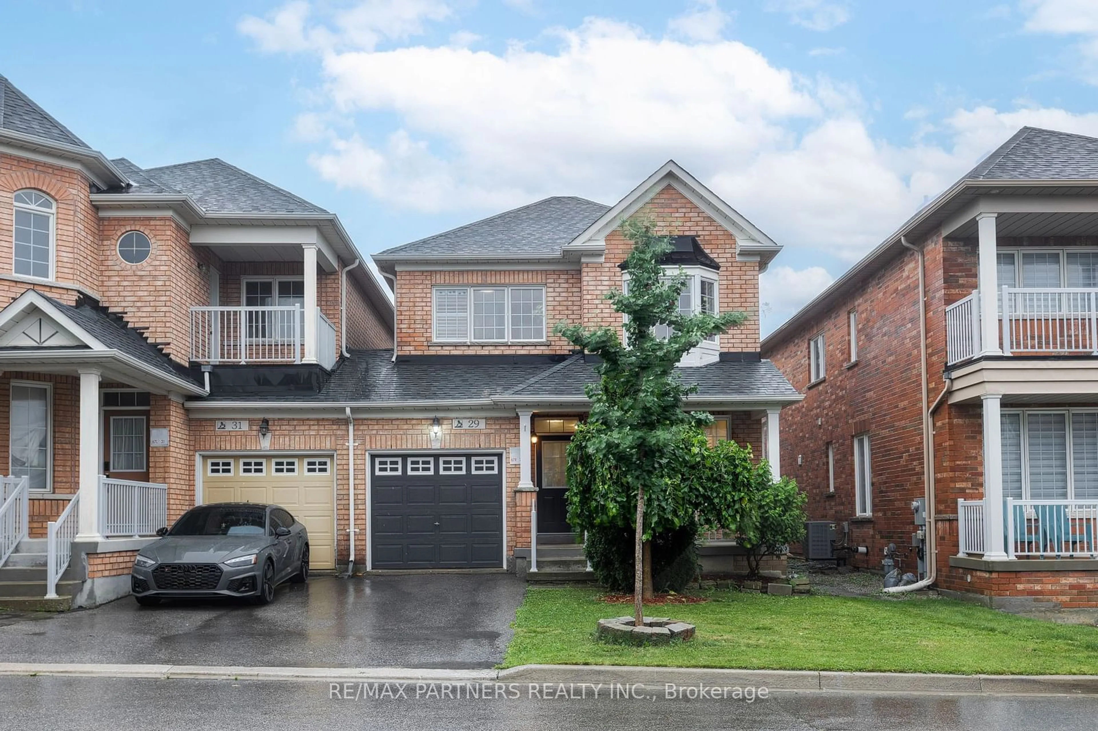 Home with brick exterior material for 29 Atlas Peak Dr, Markham Ontario L6C 3H8