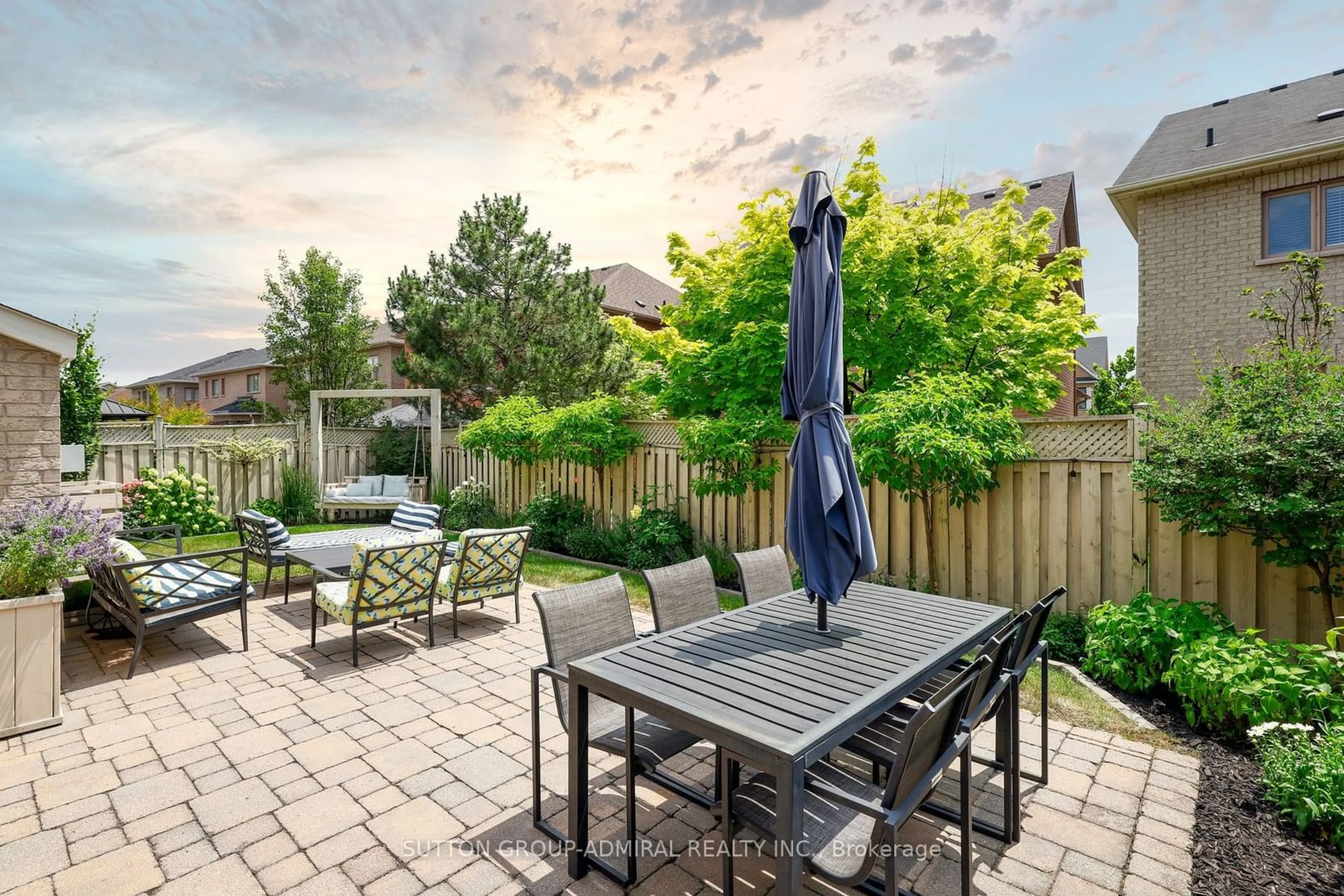 Patio for 149 Seabreeze Ave, Vaughan Ontario L4J 9G9