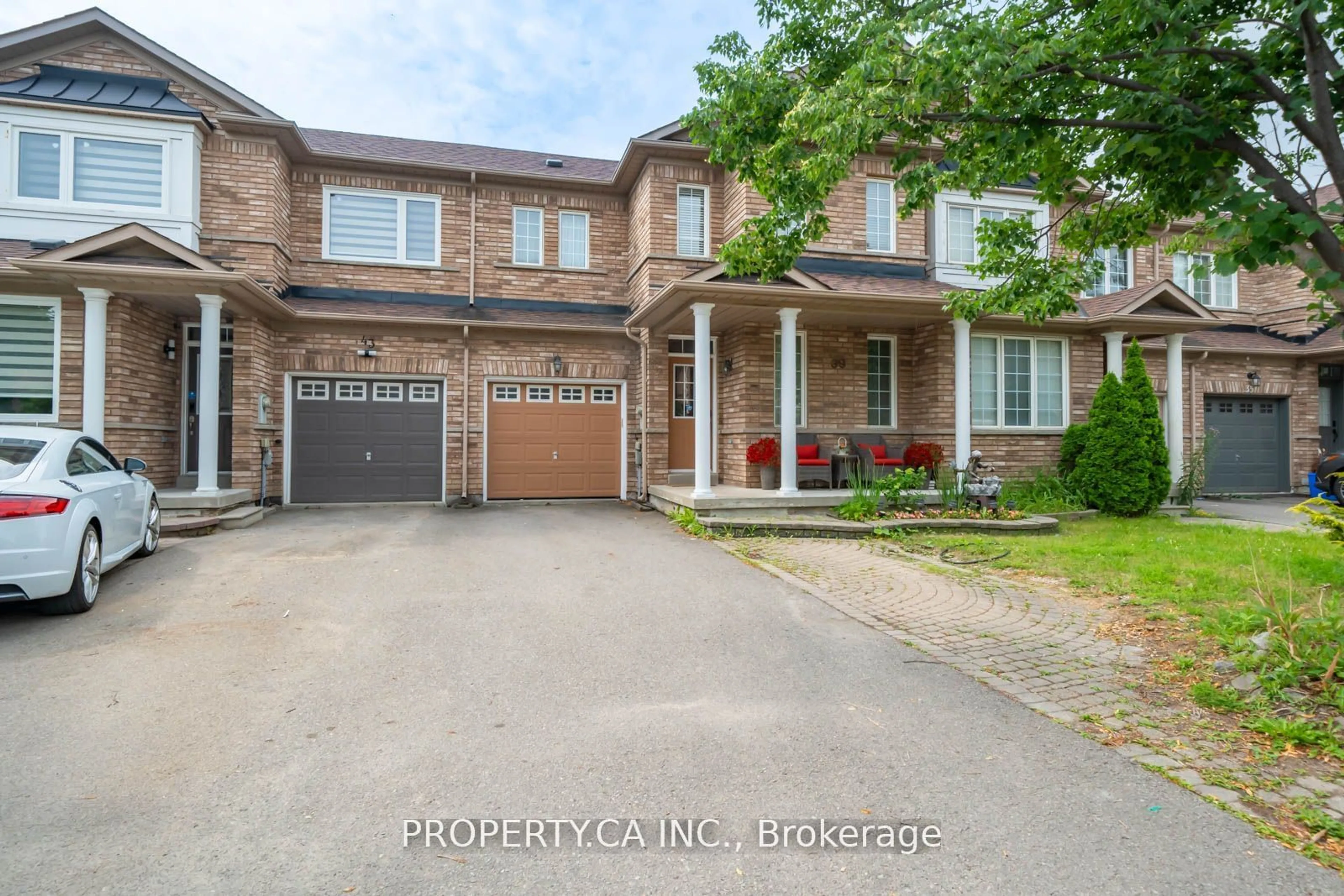 Frontside or backside of a home for 39 Sedgeway Hts, Vaughan Ontario L4H 3A9