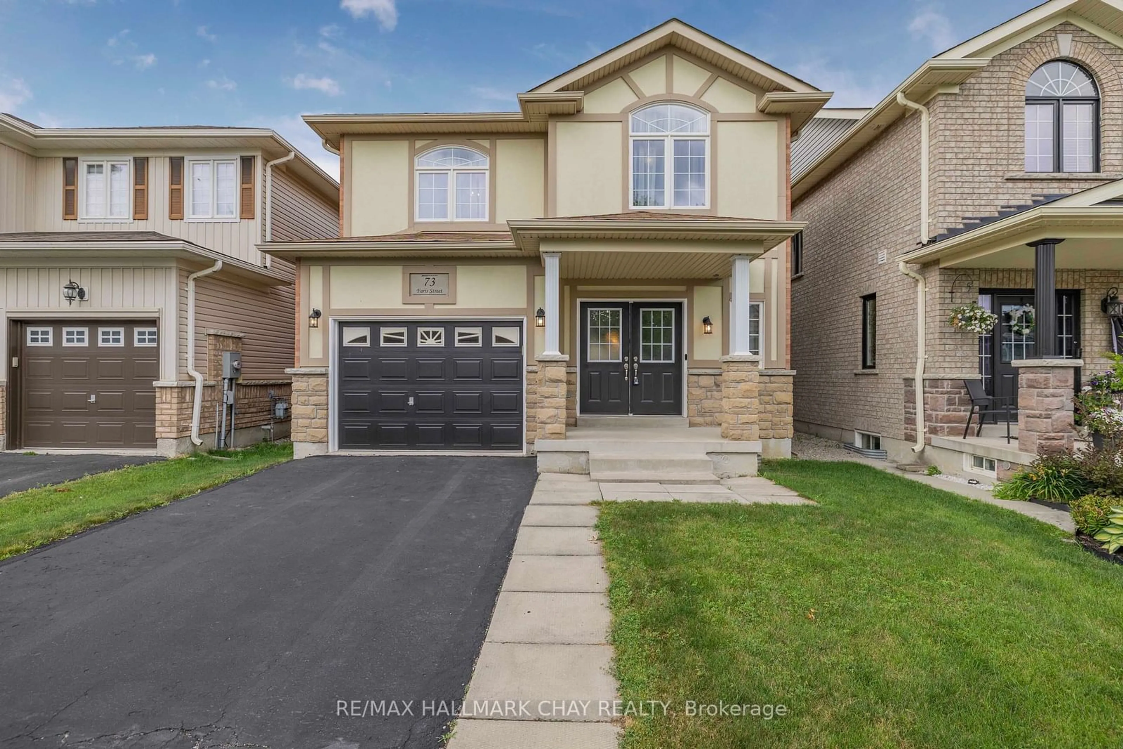Frontside or backside of a home for 73 Faris St, Bradford West Gwillimbury Ontario L3Z 0C5