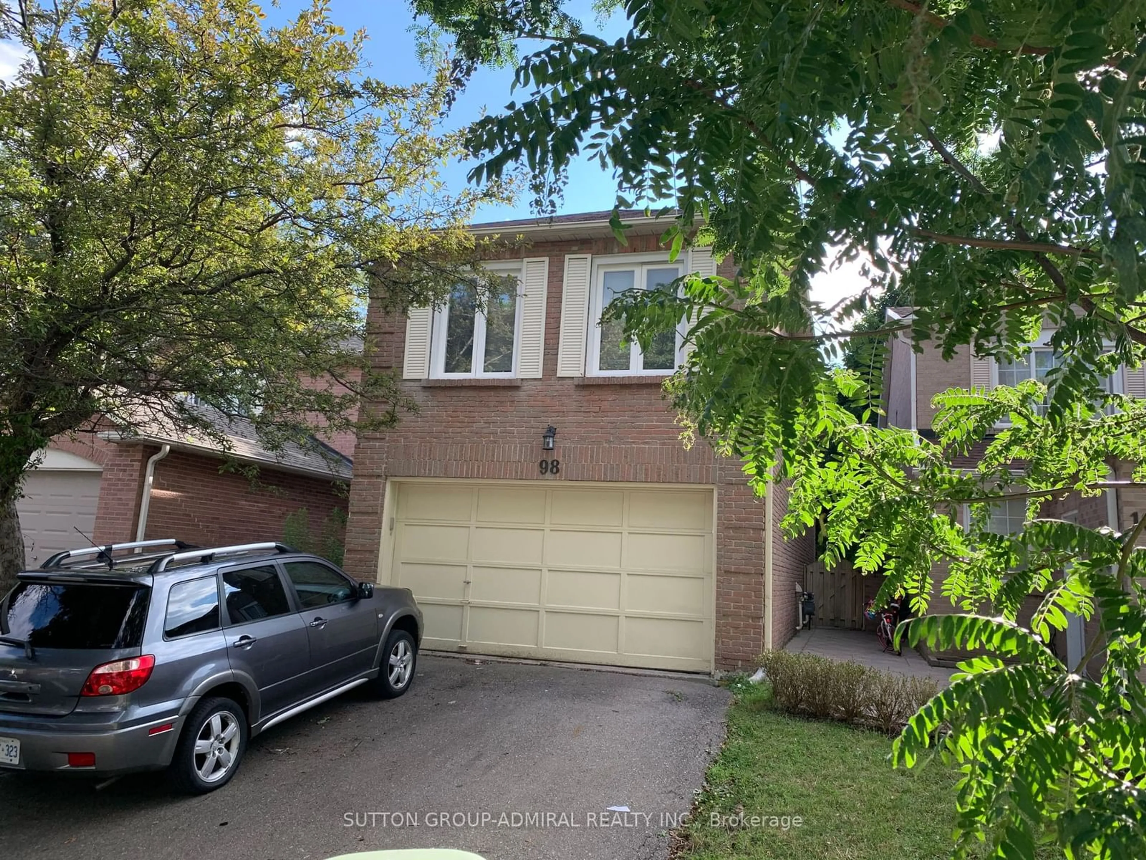 Frontside or backside of a home for 98 McMorran Cres, Vaughan Ontario L4J 2Y2