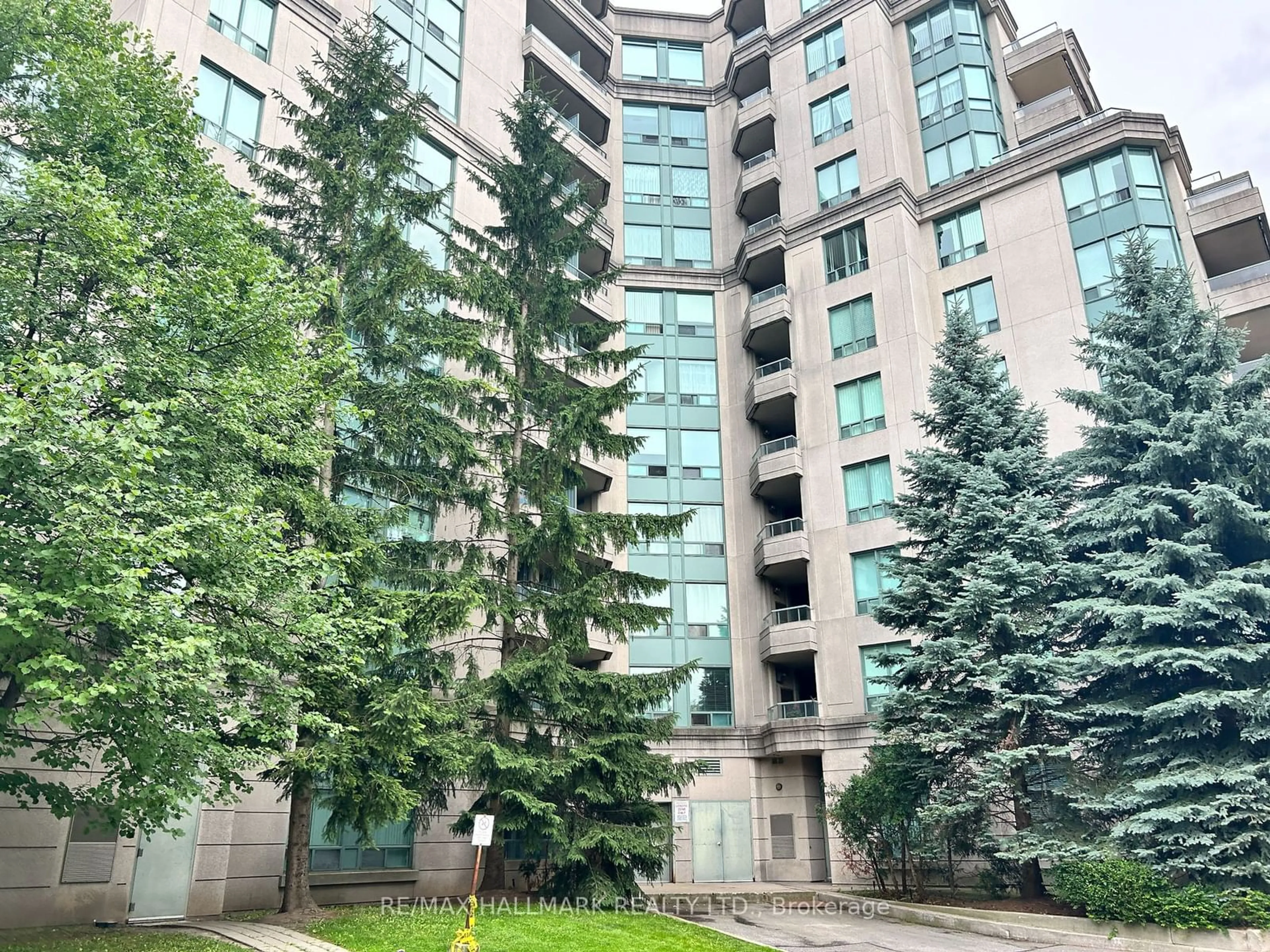 A pic from exterior of the house or condo for 1 Emerald Lane #PH206, Vaughan Ontario L4J 8N2