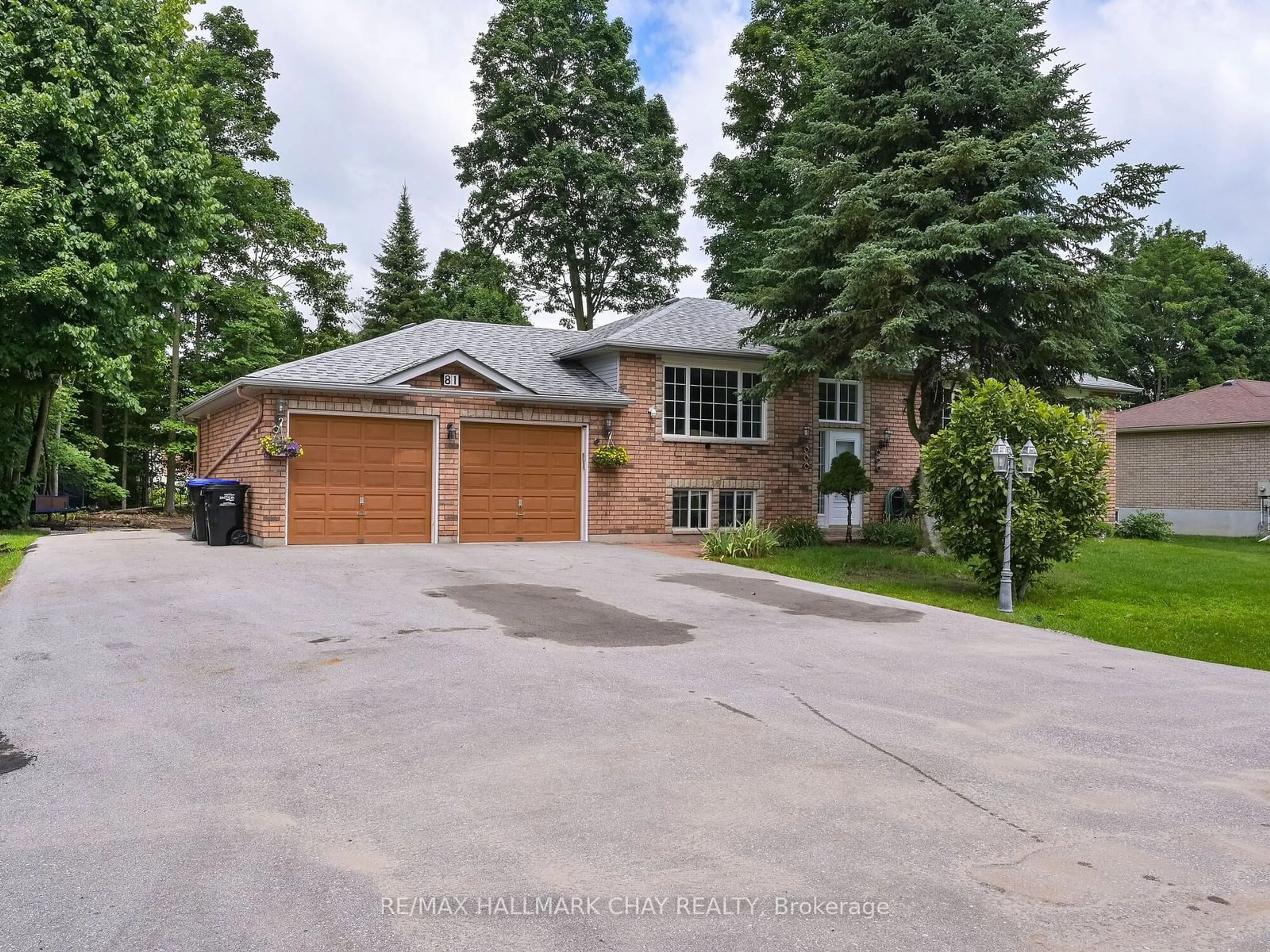 Frontside or backside of a home for 81 Moore Ave, Adjala-Tosorontio Ontario L0M 1J0