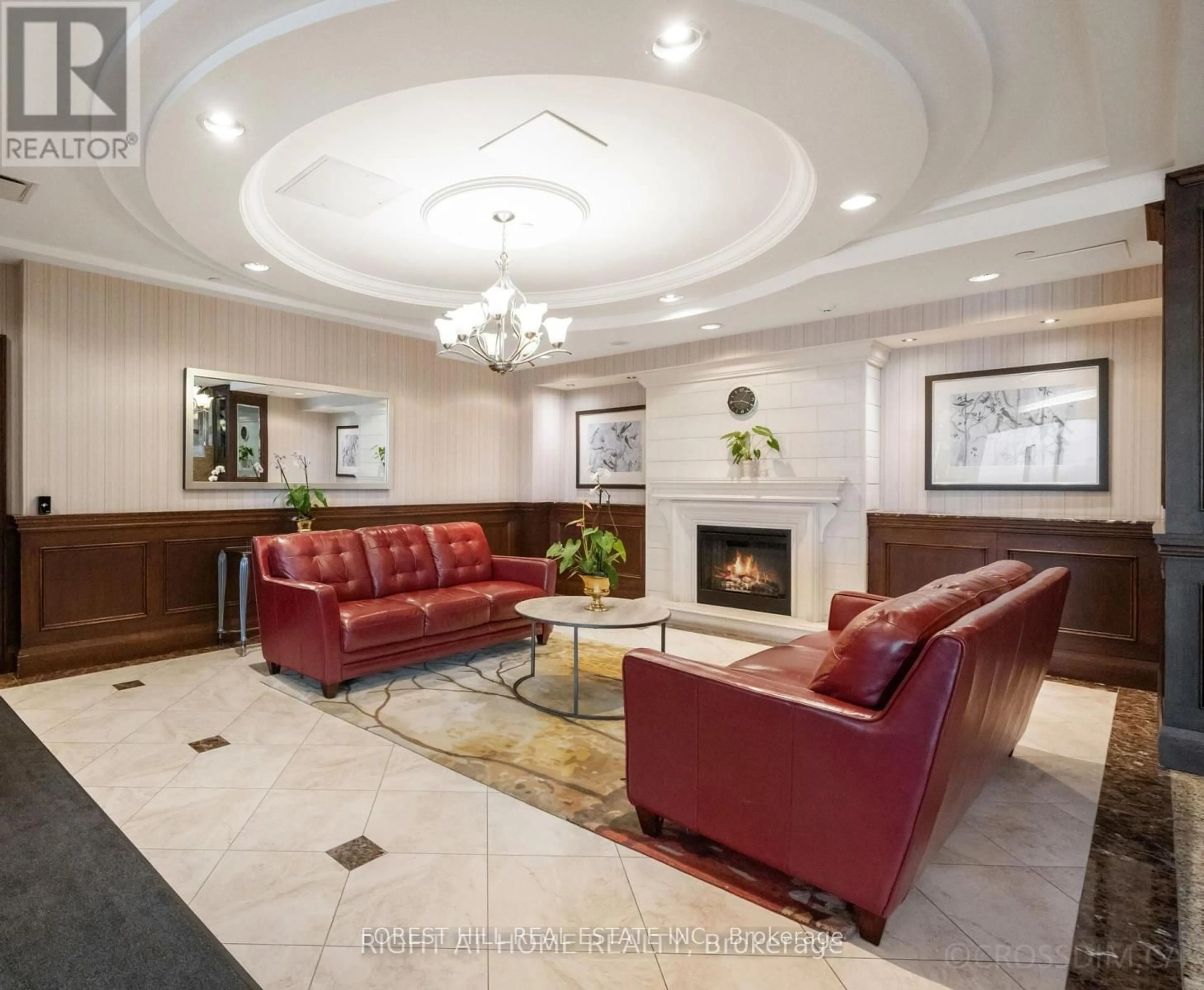 Indoor lobby for 15 North Park Rd #1606, Vaughan Ontario L4J 0A1