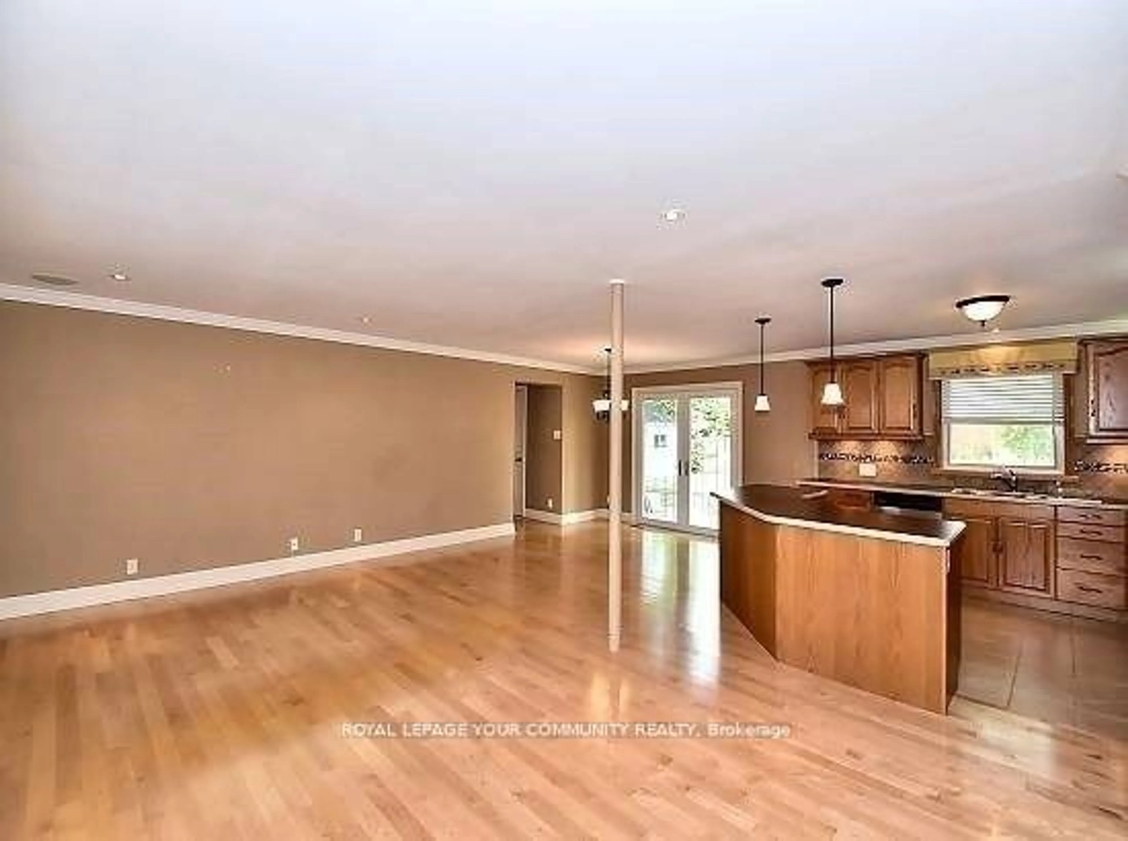 A pic of a room for 21 Jackson St, Vaughan Ontario L6A 3Y3
