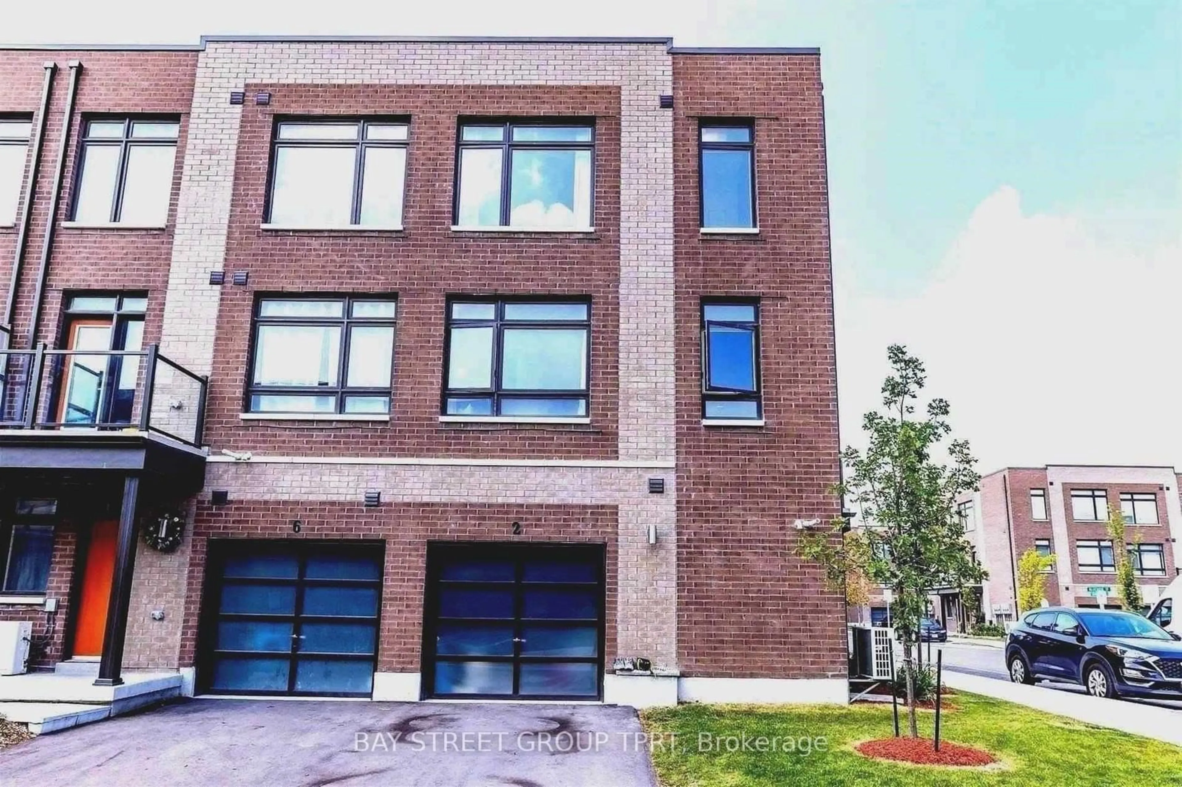 Home with brick exterior material for 2 Allward St, Vaughan Ontario L4L 0M1