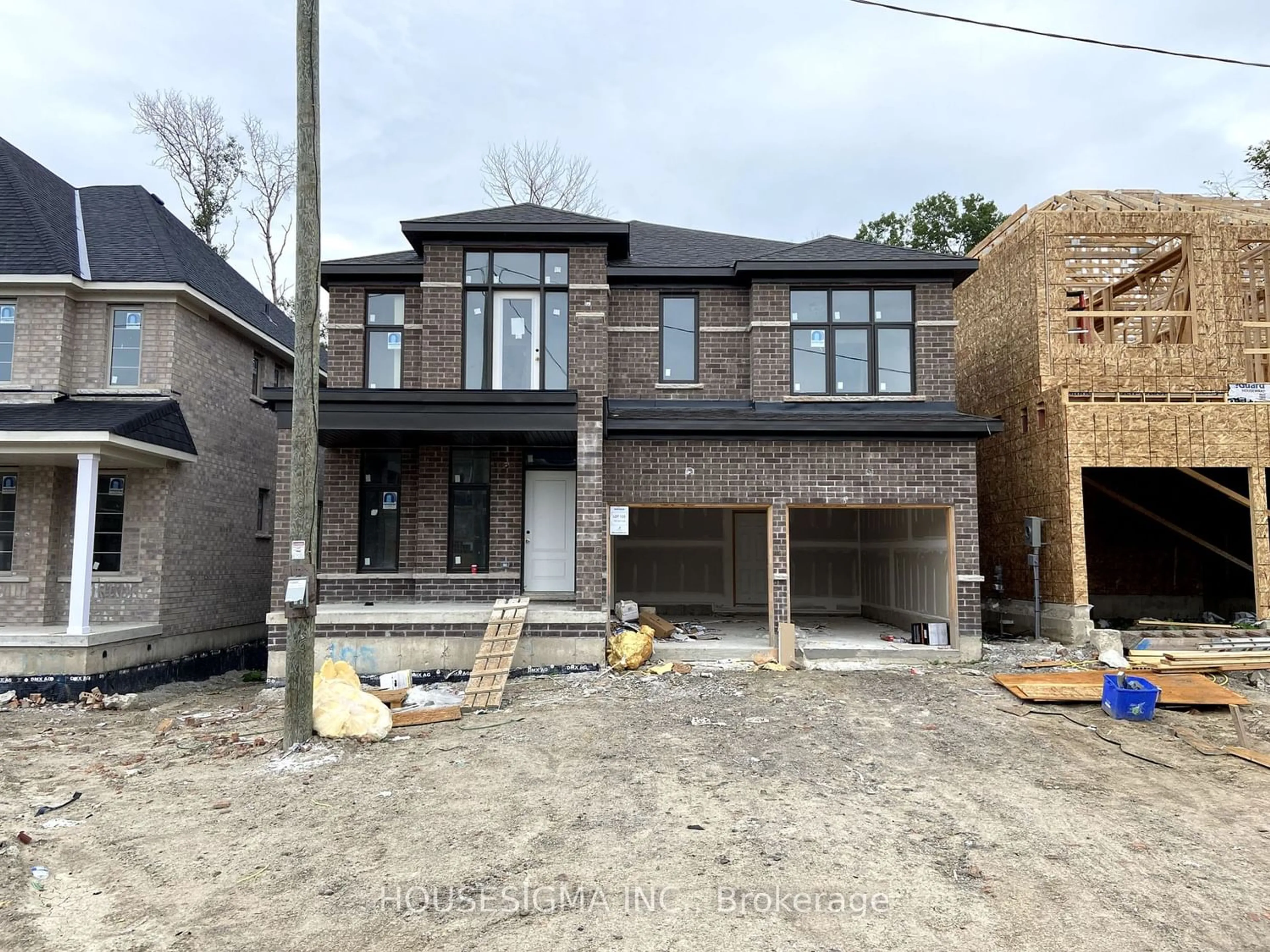 Home with brick exterior material for 1408 Davis Loop Circ, Innisfil Ontario L0L 0B1