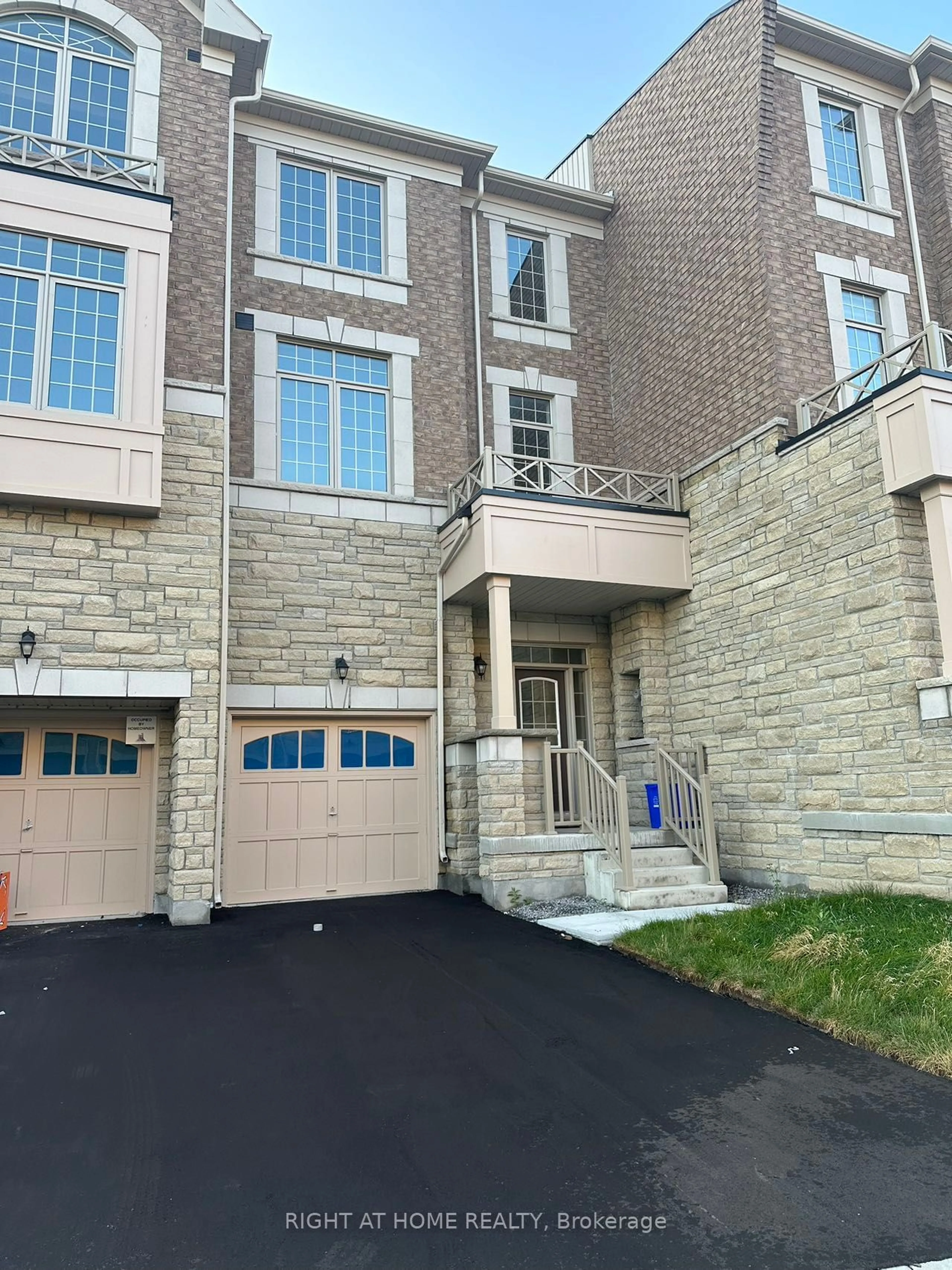 A pic from exterior of the house or condo for 8 Phillipsen Way, Markham Ontario L3S 0E9