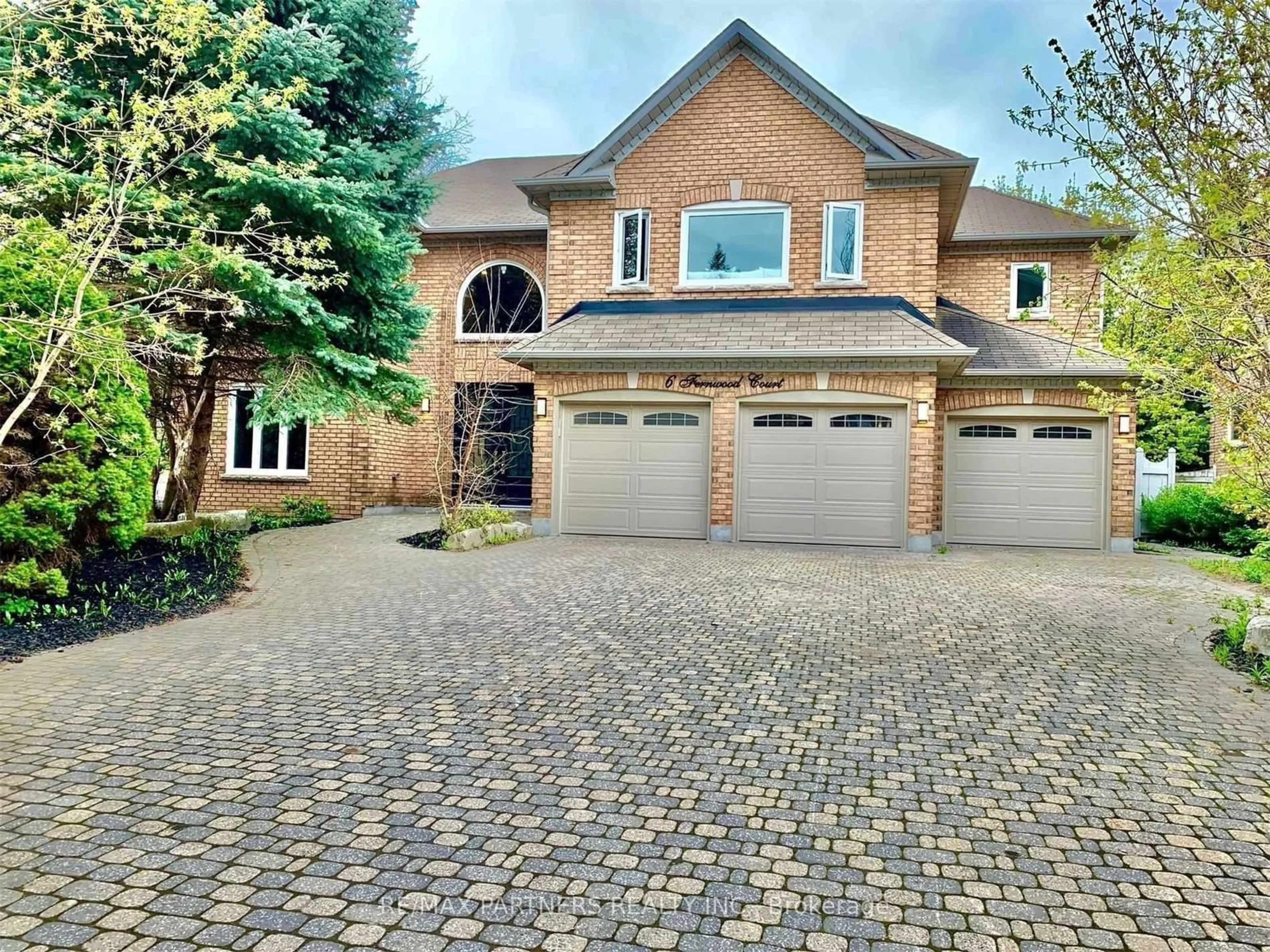 Home with brick exterior material for 6 fernwood Crt, Richmond Hill Ontario L4B 3C2