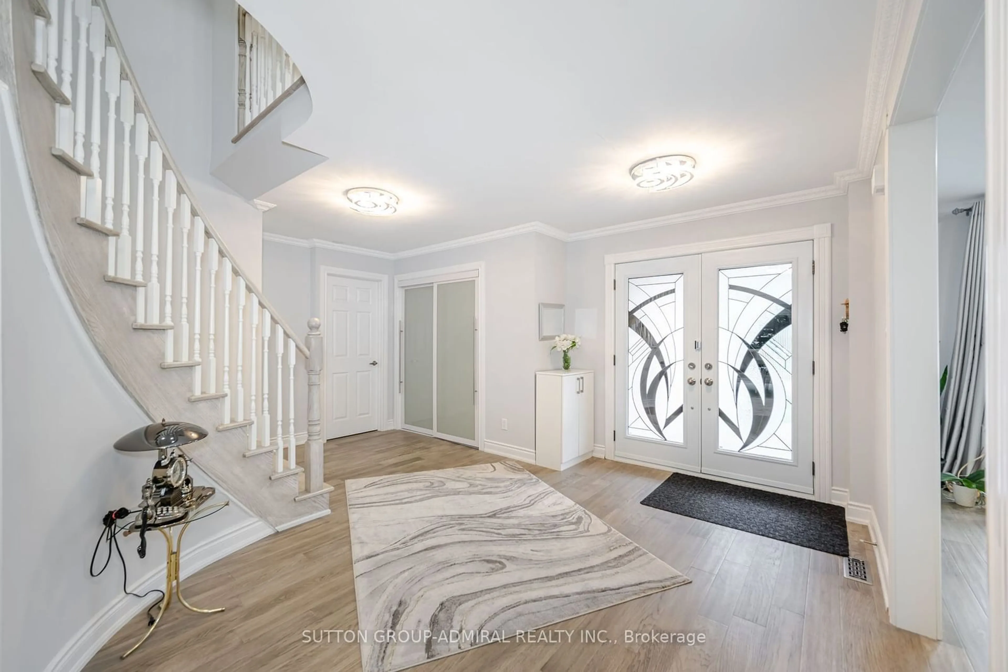 Indoor entryway for 57 Haskell Cres, Aurora Ontario L4G 5T4