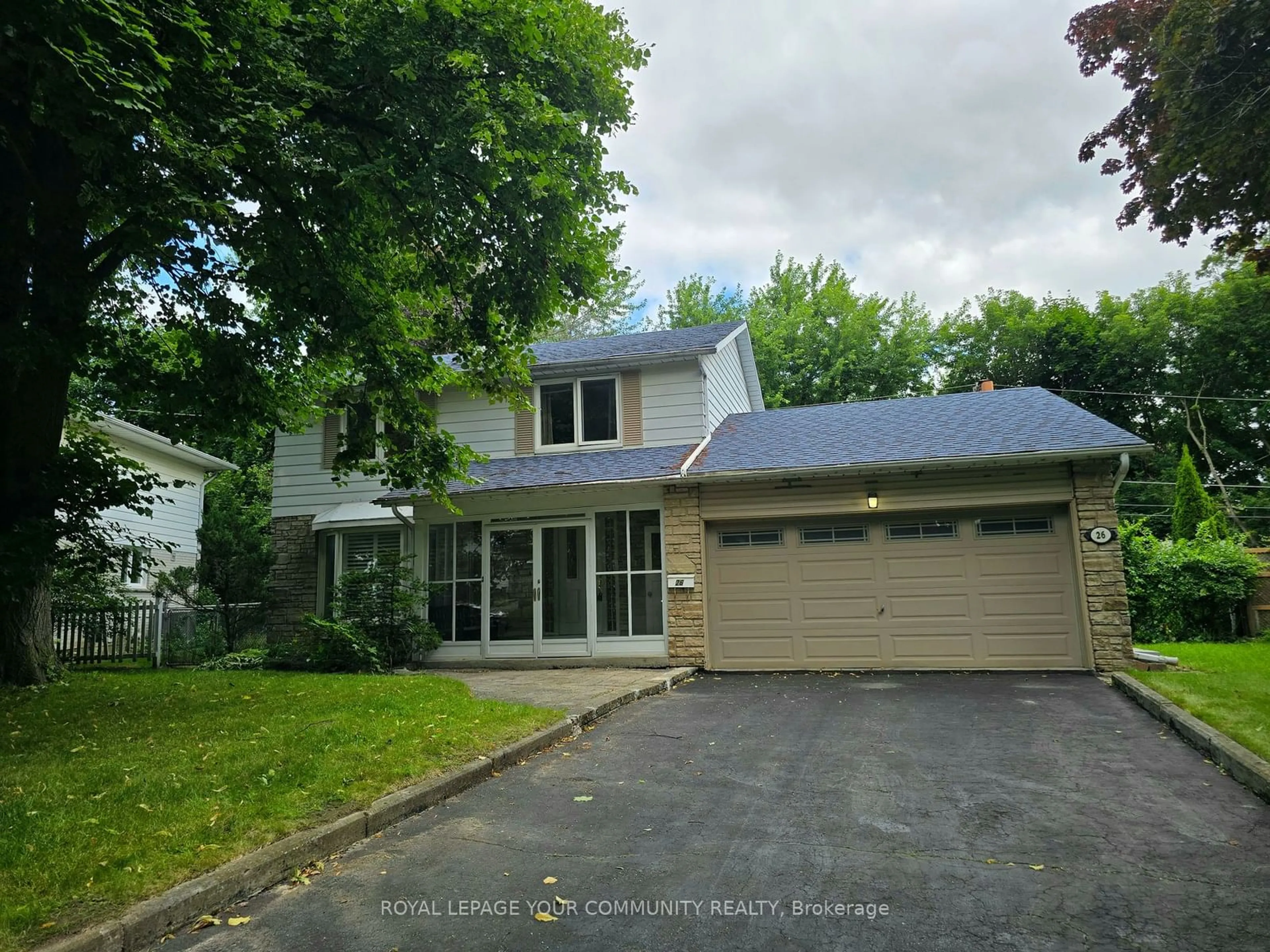 Frontside or backside of a home for 26 Southdale Dr, Markham Ontario L3P 1J7