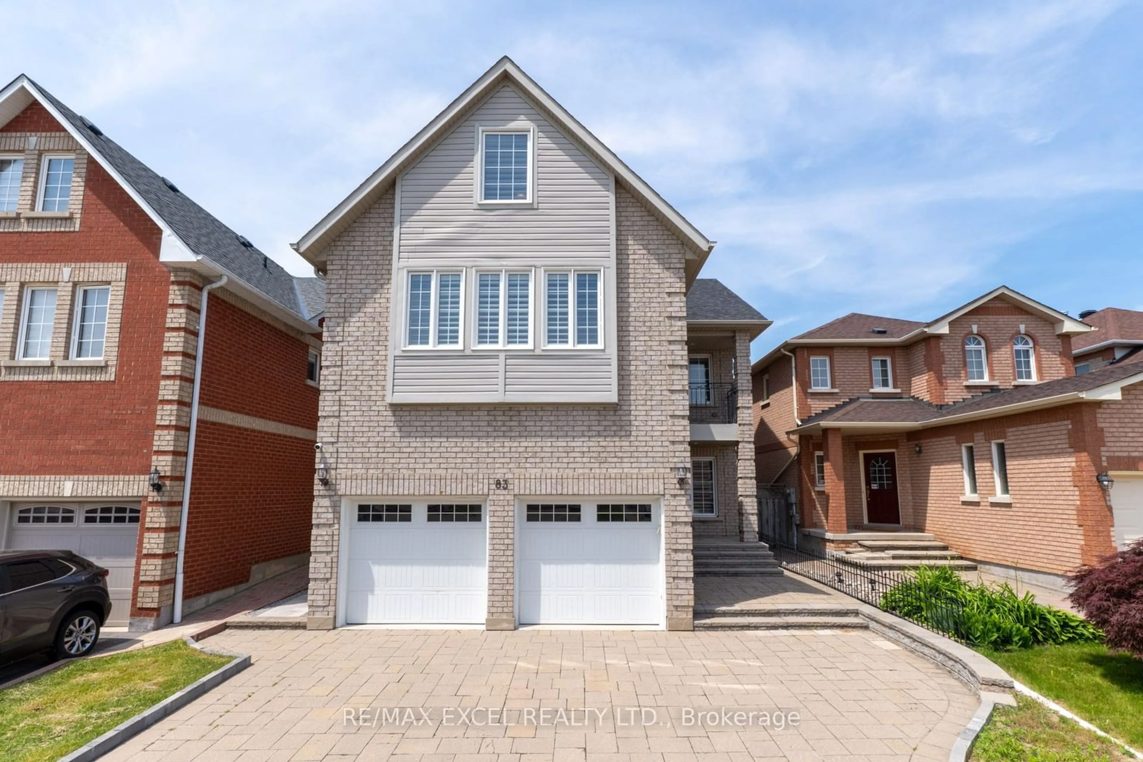 Home with brick exterior material for 83 Eastpine Dr, Markham Ontario L3R 4T2