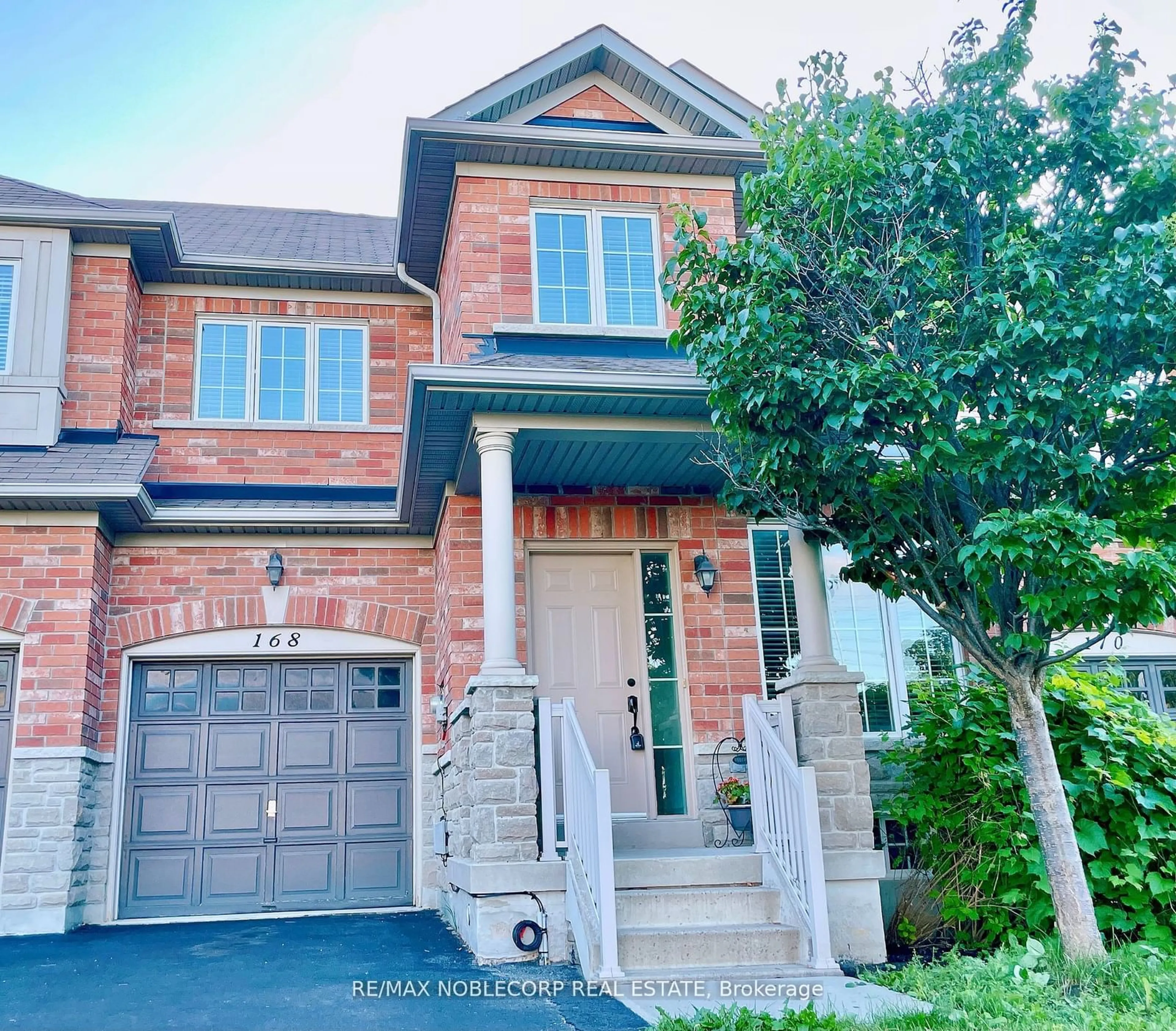 Home with brick exterior material for 168 Keystar Crt, Vaughan Ontario L4H 0T3