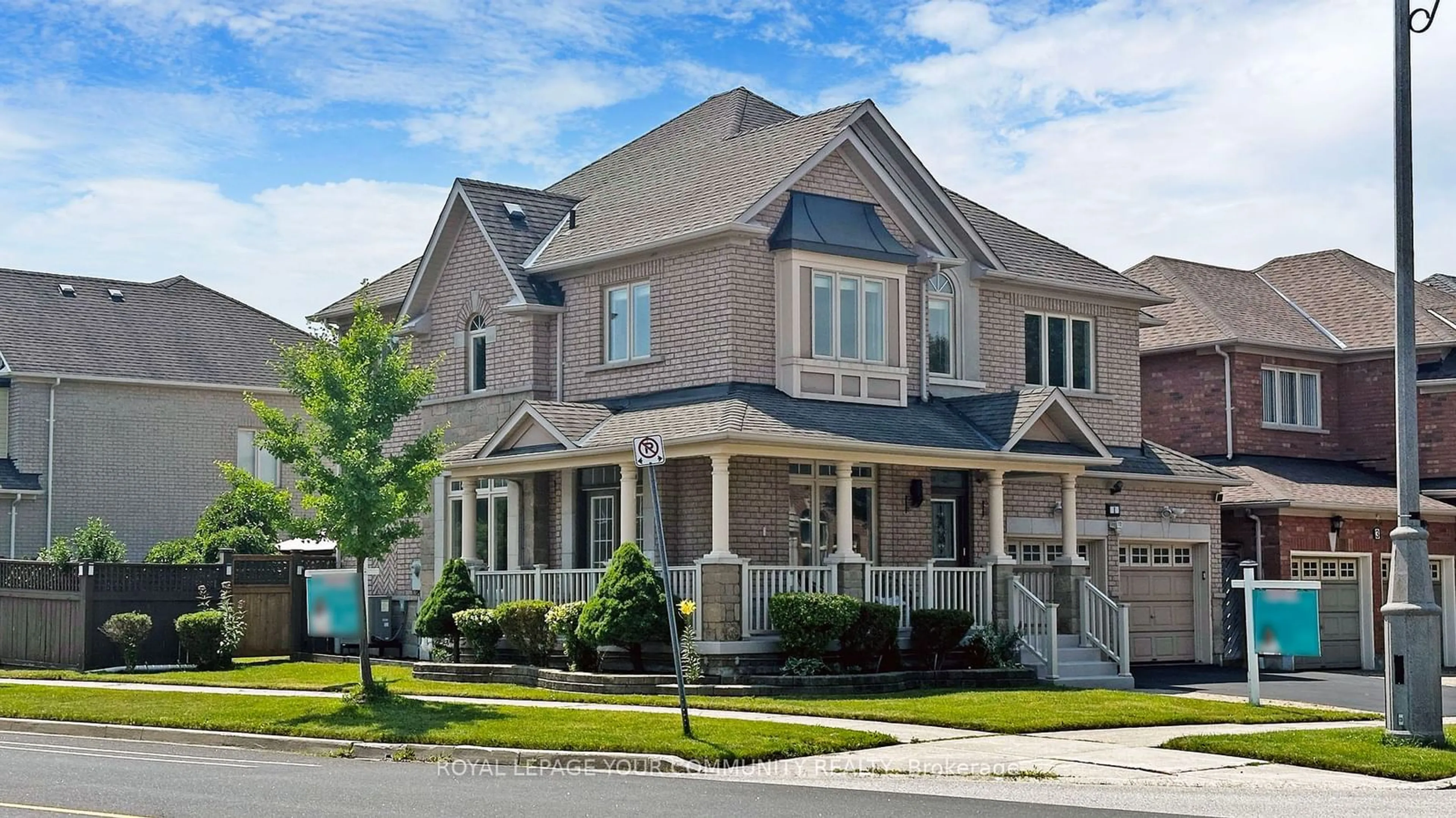 Frontside or backside of a home for 1 Heathfield Ave, Markham Ontario L6C 3C3