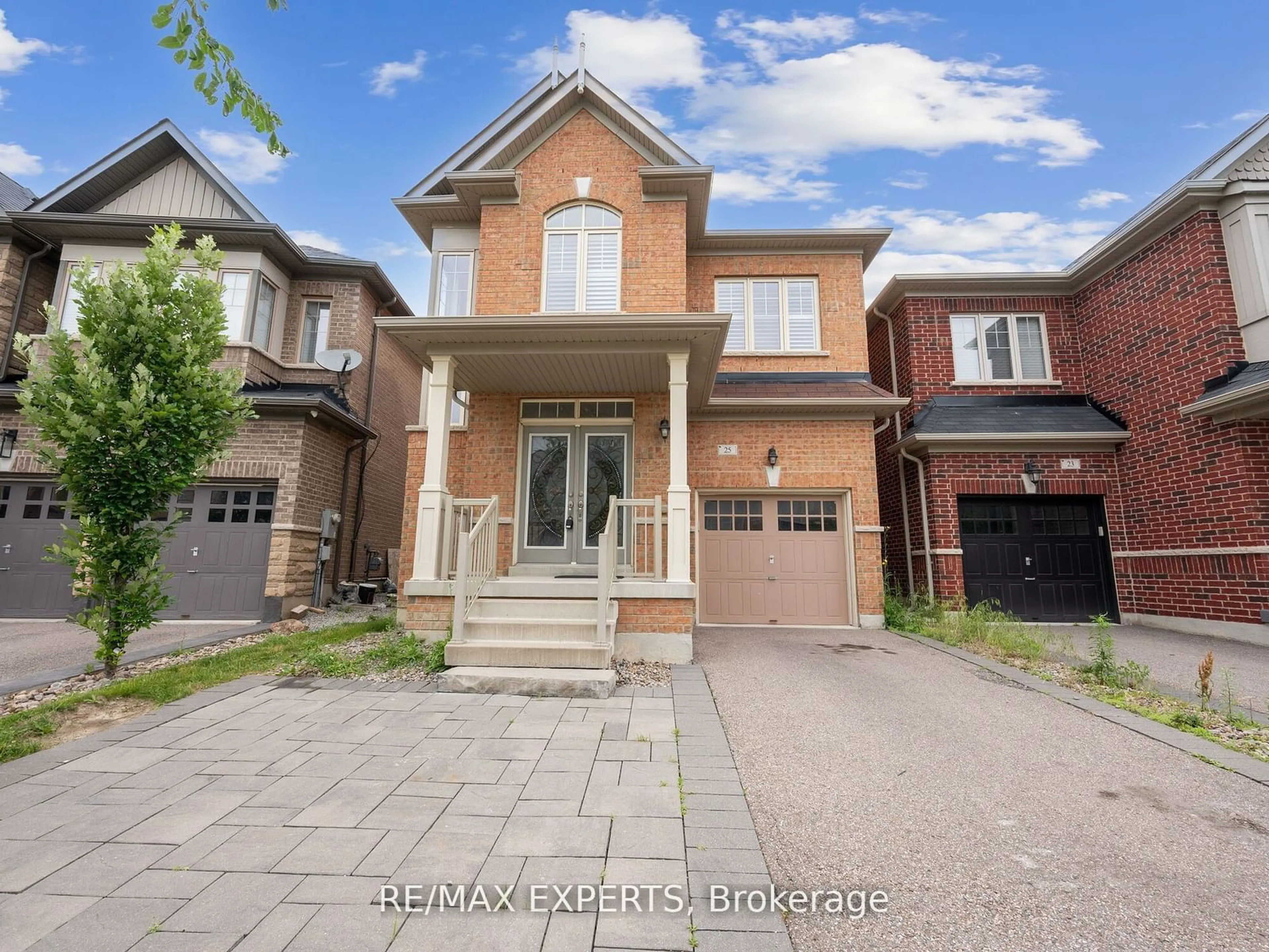 Home with brick exterior material for 25 Killington Ave, Vaughan Ontario L4H 3Y5