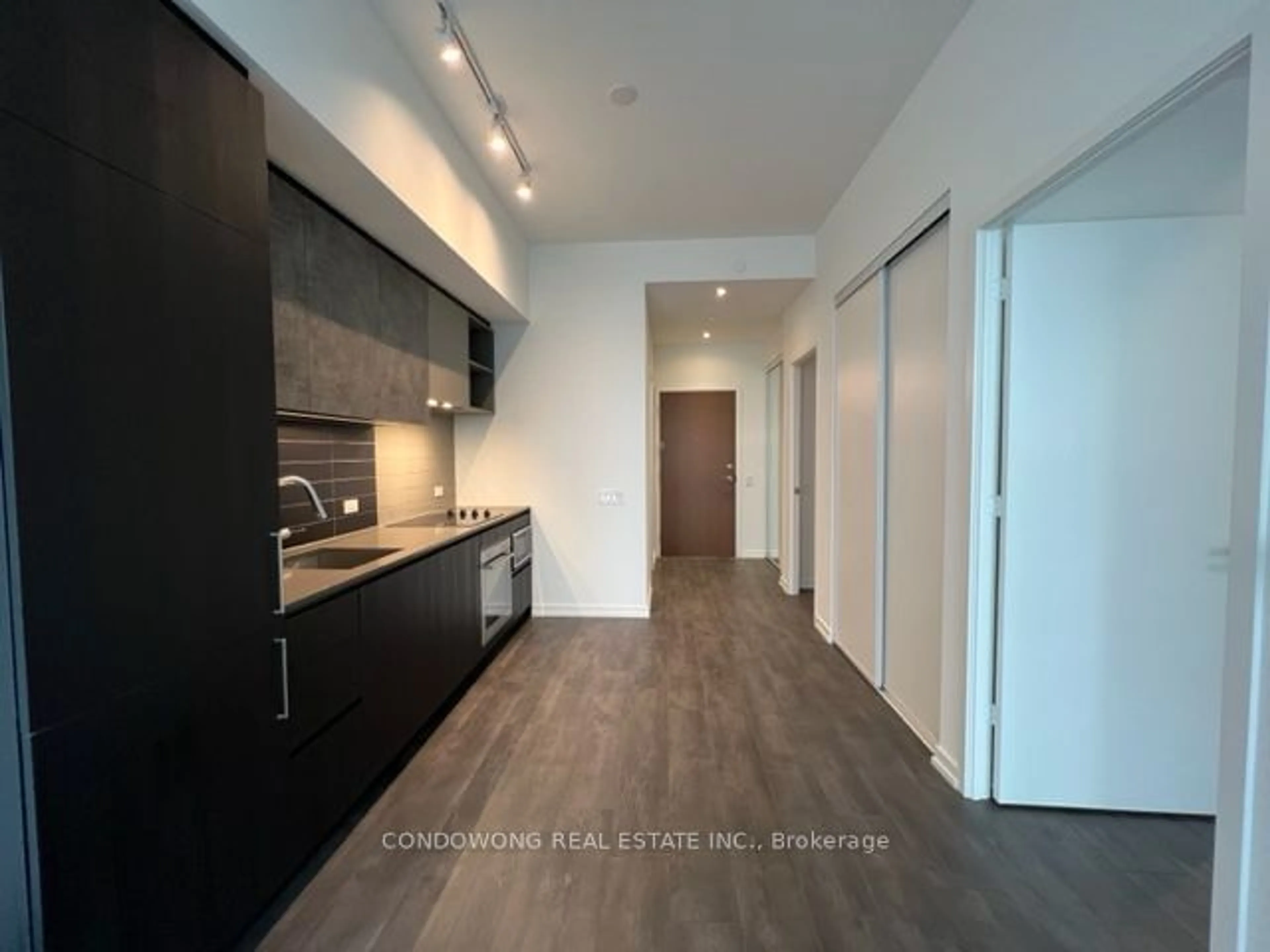 Kitchen for 7890 Jane St #3003, Vaughan Ontario L4K 0K9