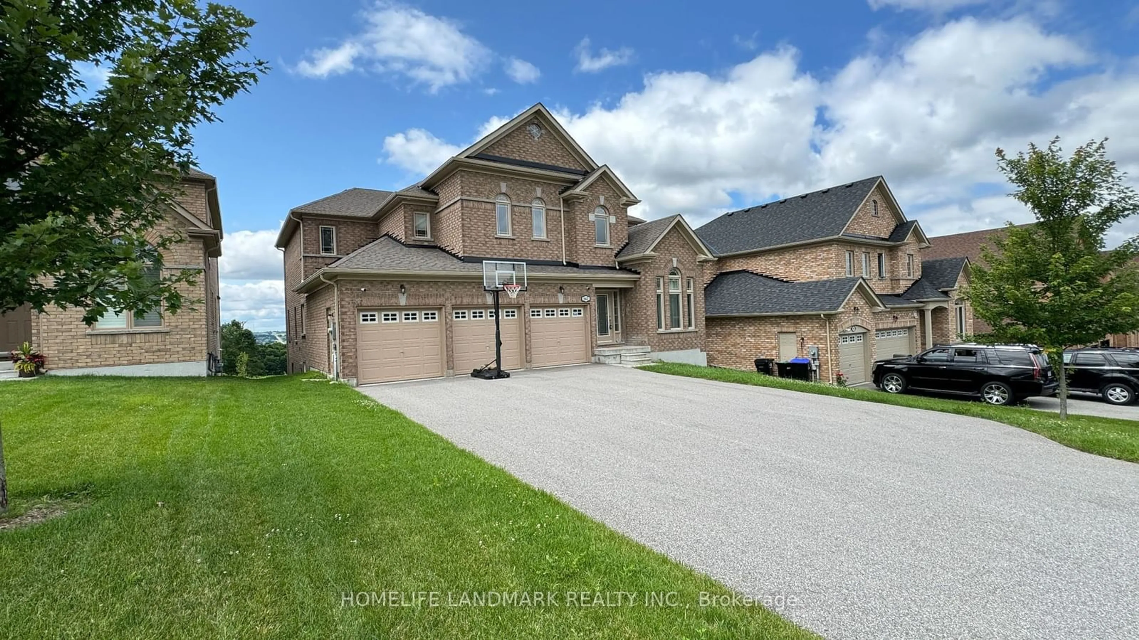 Frontside or backside of a home for 862 John St, Innisfil Ontario L0L 1K0