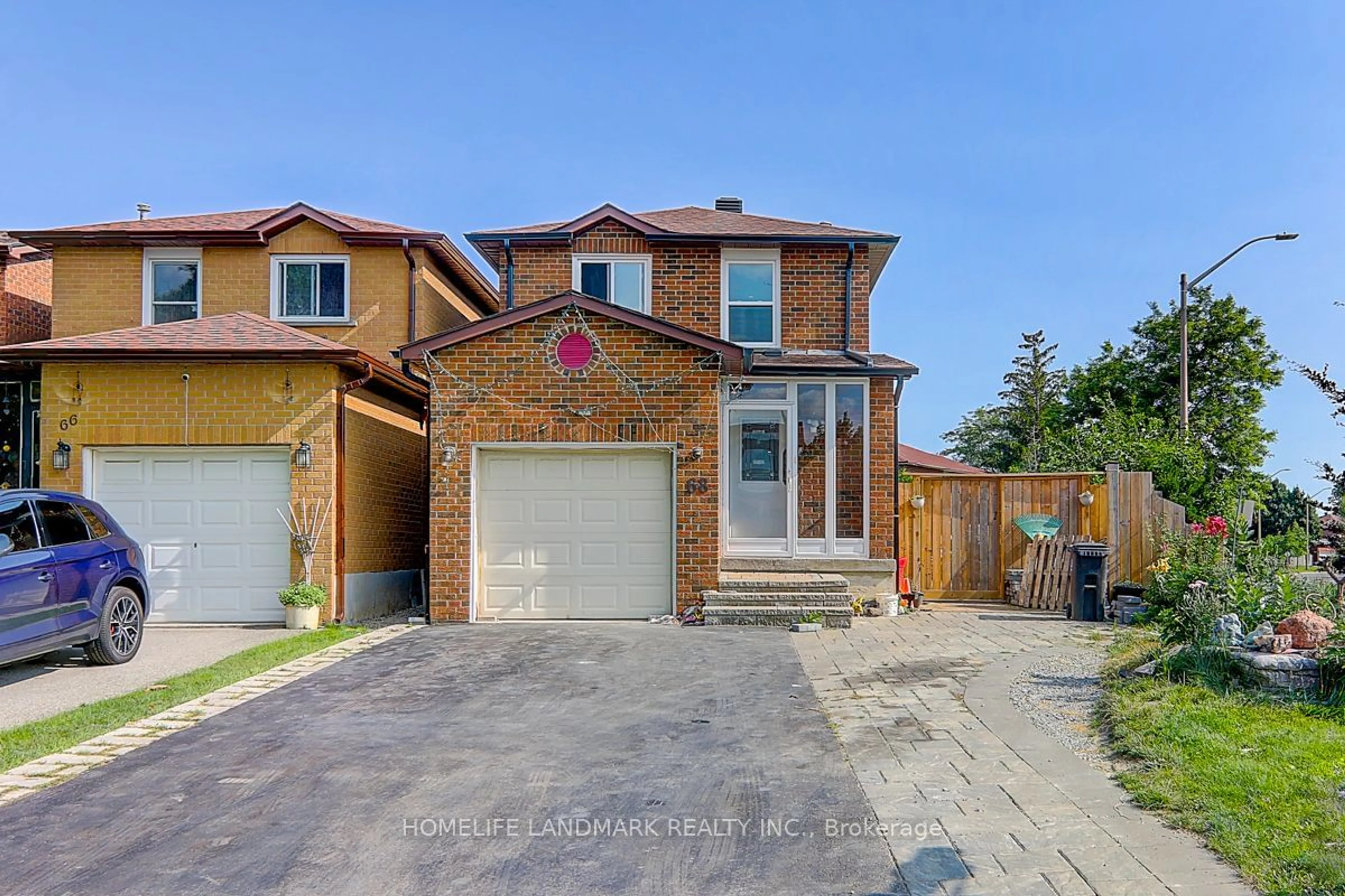 Frontside or backside of a home for 68 Chichester Rd, Markham Ontario L3R 7E4