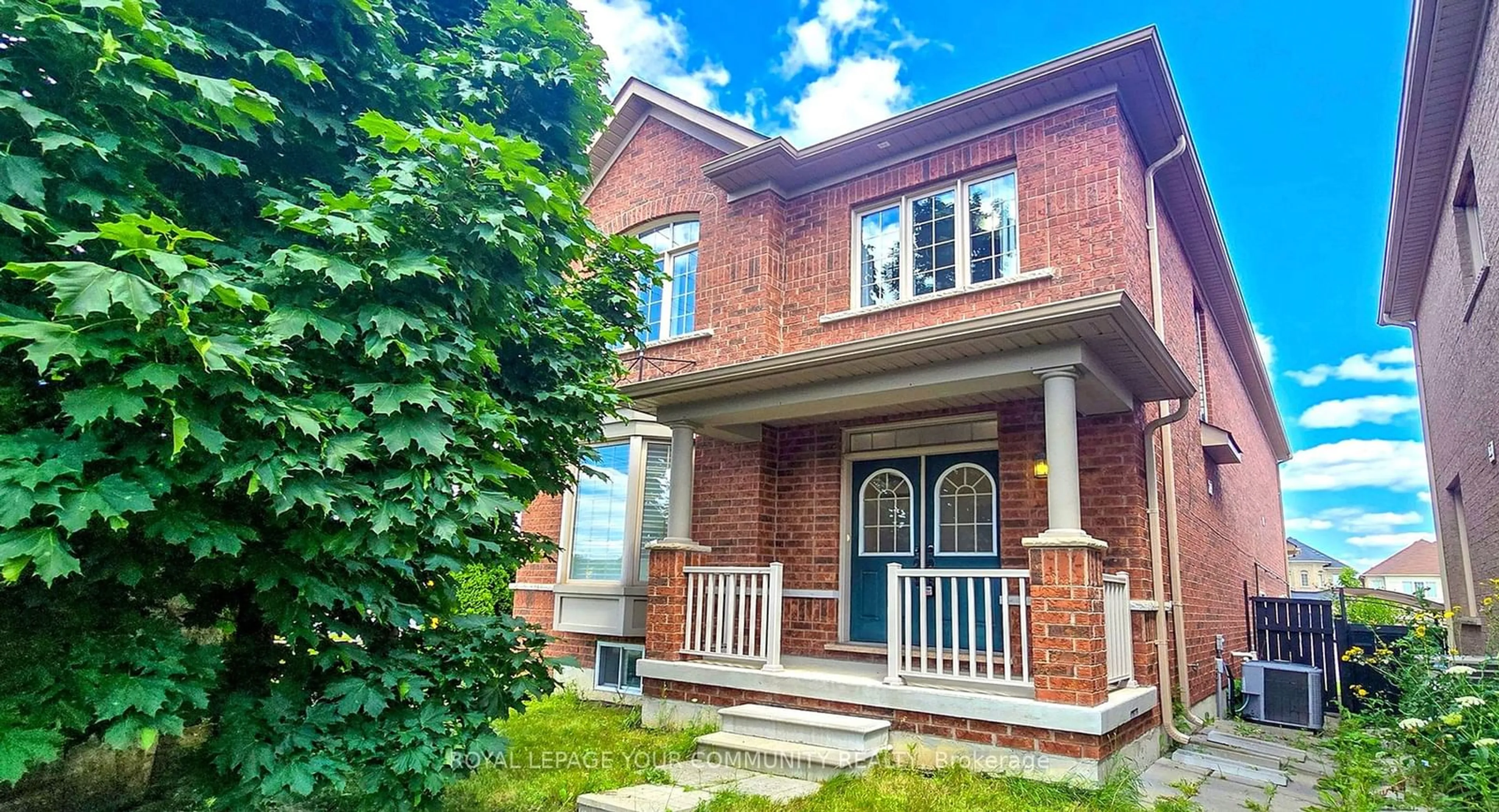 Home with brick exterior material for 42 Jocada Crt, Richmond Hill Ontario L4E 0Z5