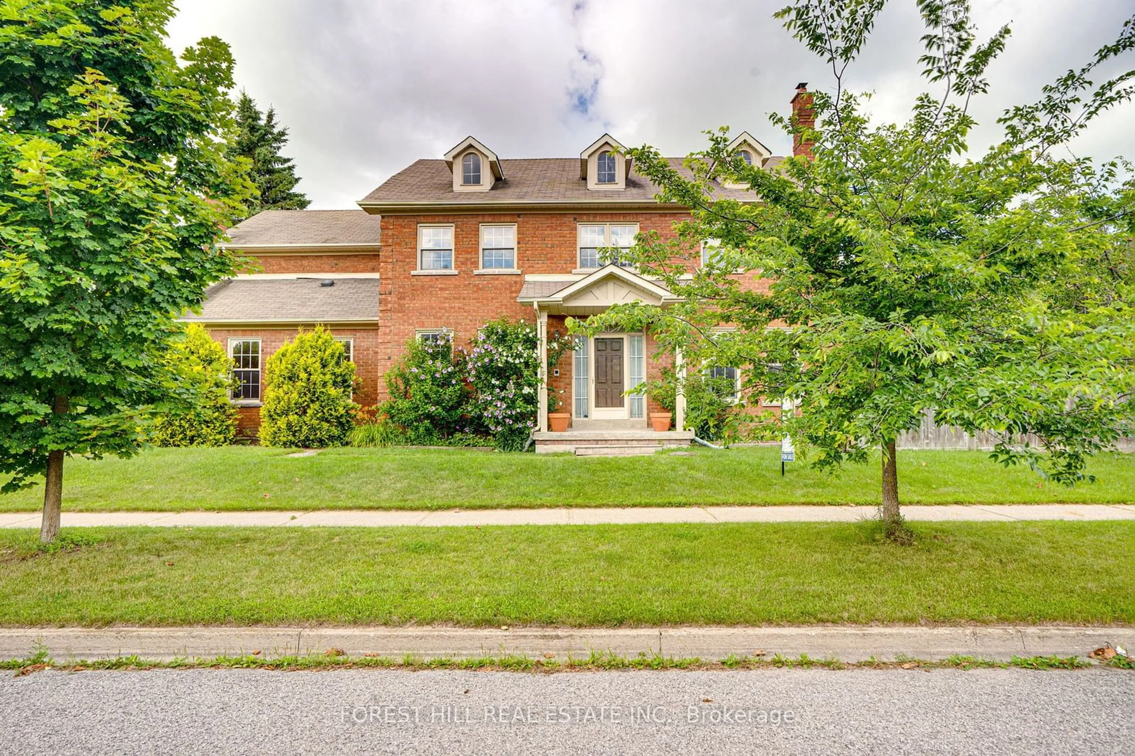 Home with brick exterior material for 487 Palmer Ave, Richmond Hill Ontario L4B 3B9