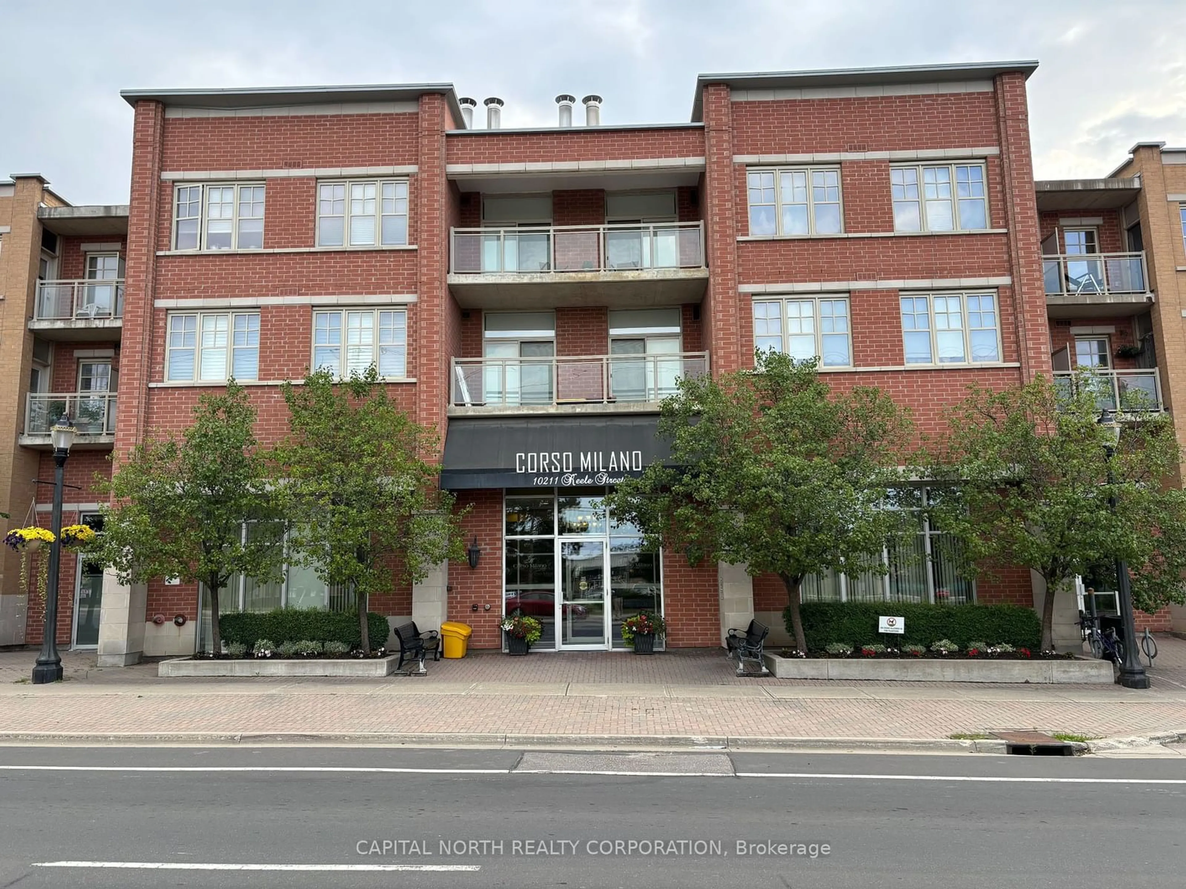 Outside view for 10211 Keele St #217, Vaughan Ontario L6A 4R7