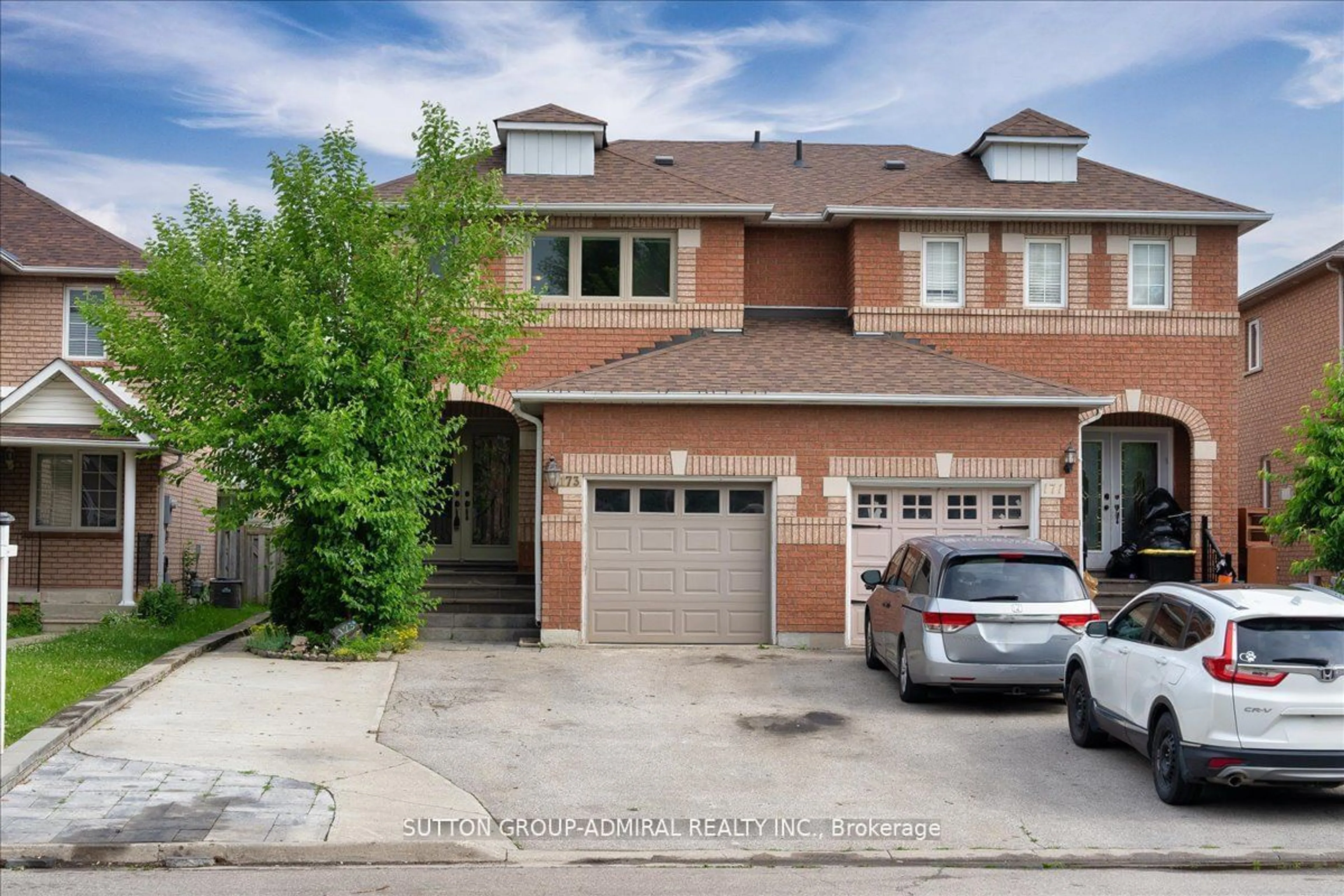 A pic from exterior of the house or condo for 173 Rosanna Cres, Vaughan Ontario L6A 2T4