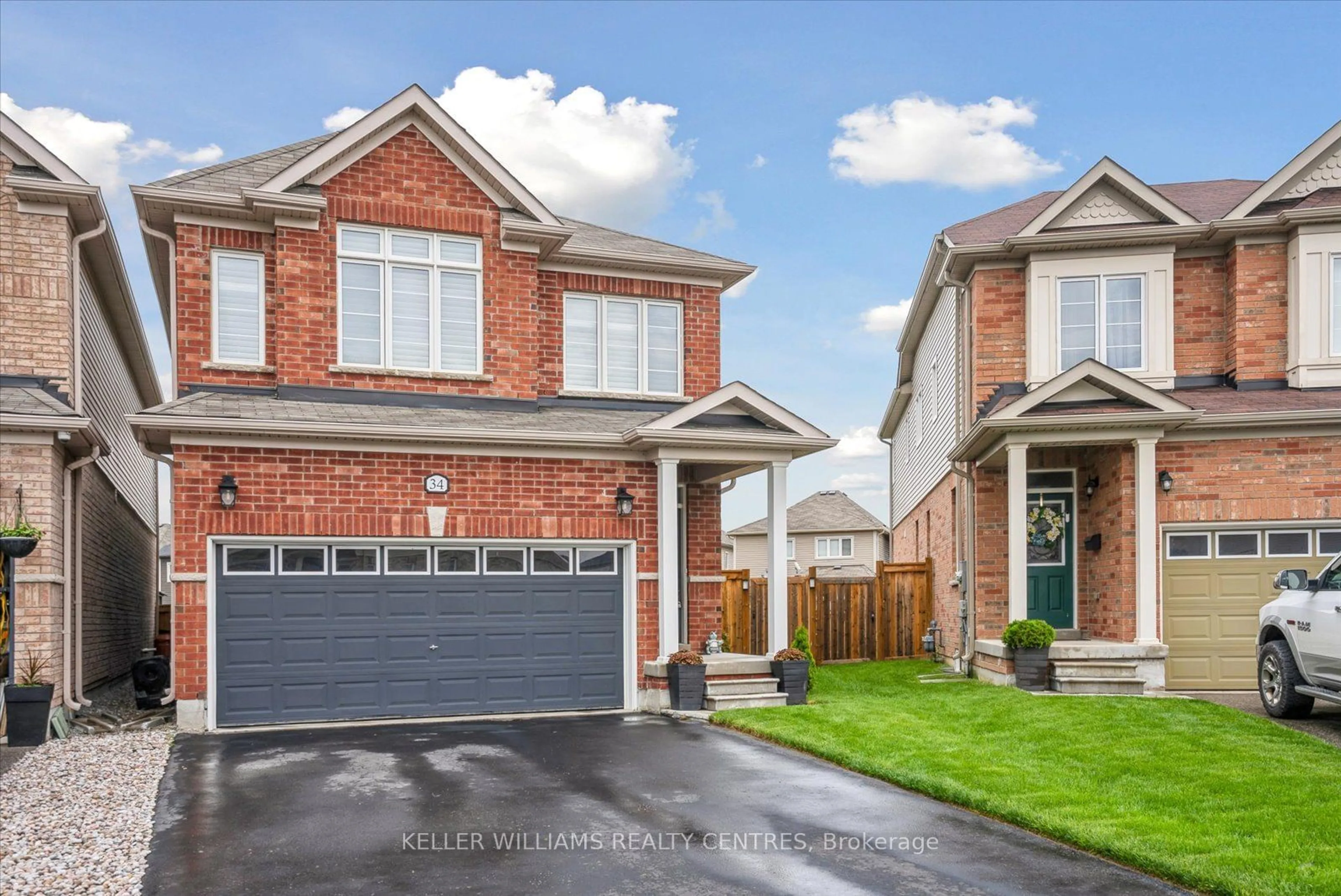 Home with brick exterior material for 34 Hutton Cres, Essa Ontario L0M 1B6