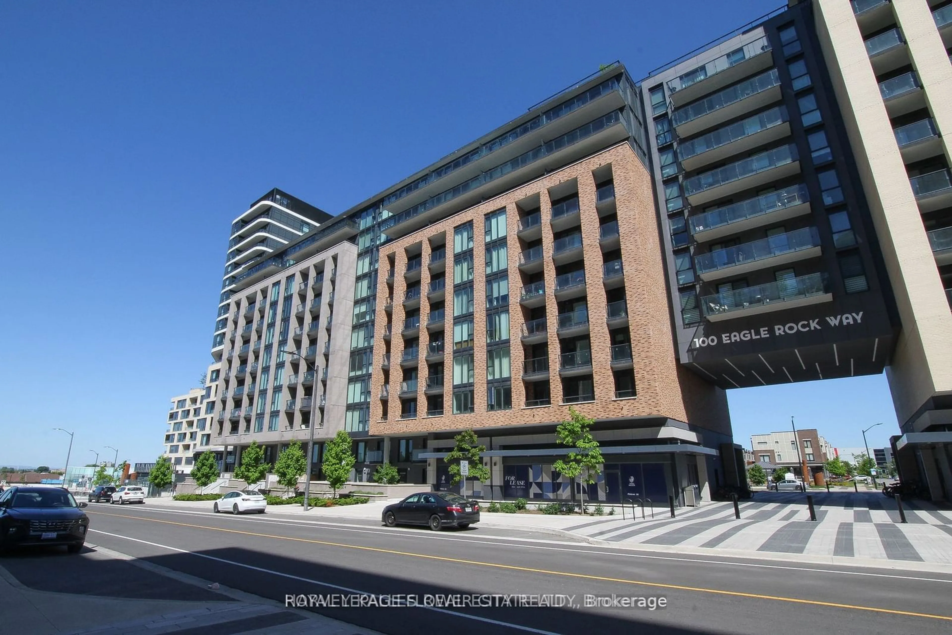 A pic from exterior of the house or condo for 100 Eagle Rock Way #801, Vaughan Ontario L6A 5B9