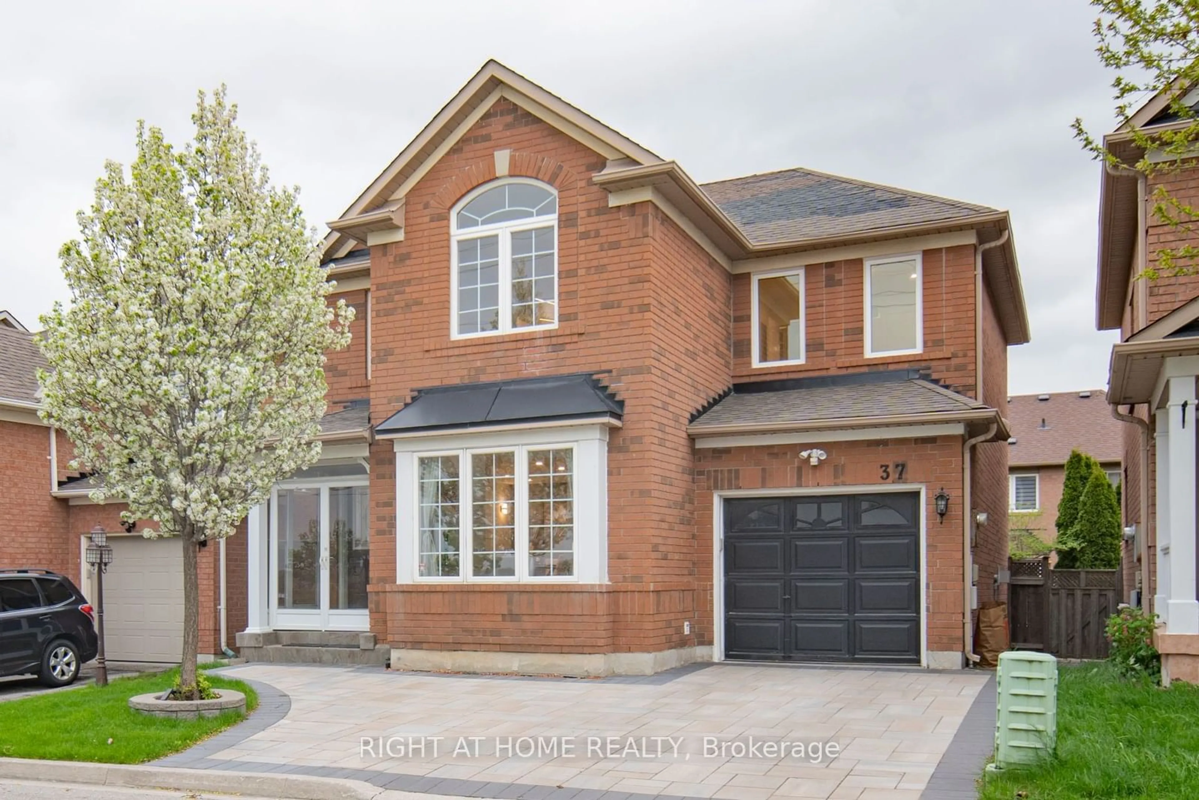 Home with brick exterior material for 37 Trojan Cres, Markham Ontario L6C 2G5