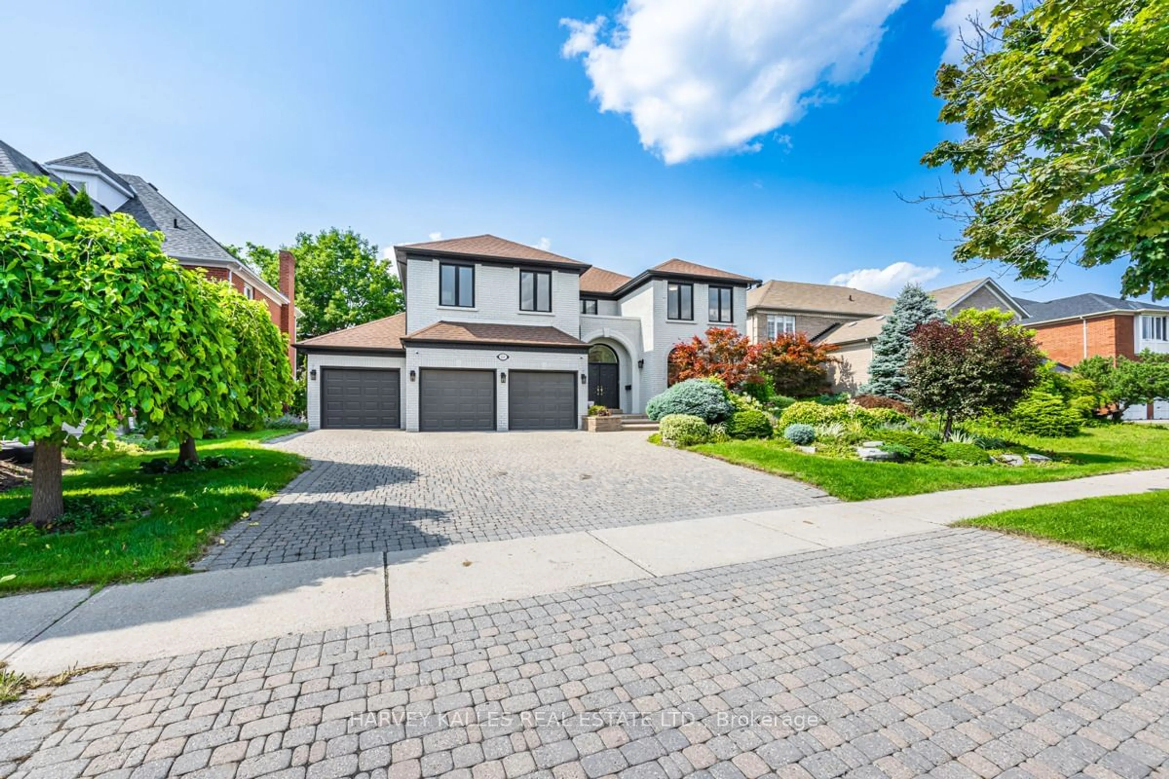 Frontside or backside of a home for 68 Boake Tr, Richmond Hill Ontario L4B 3H2