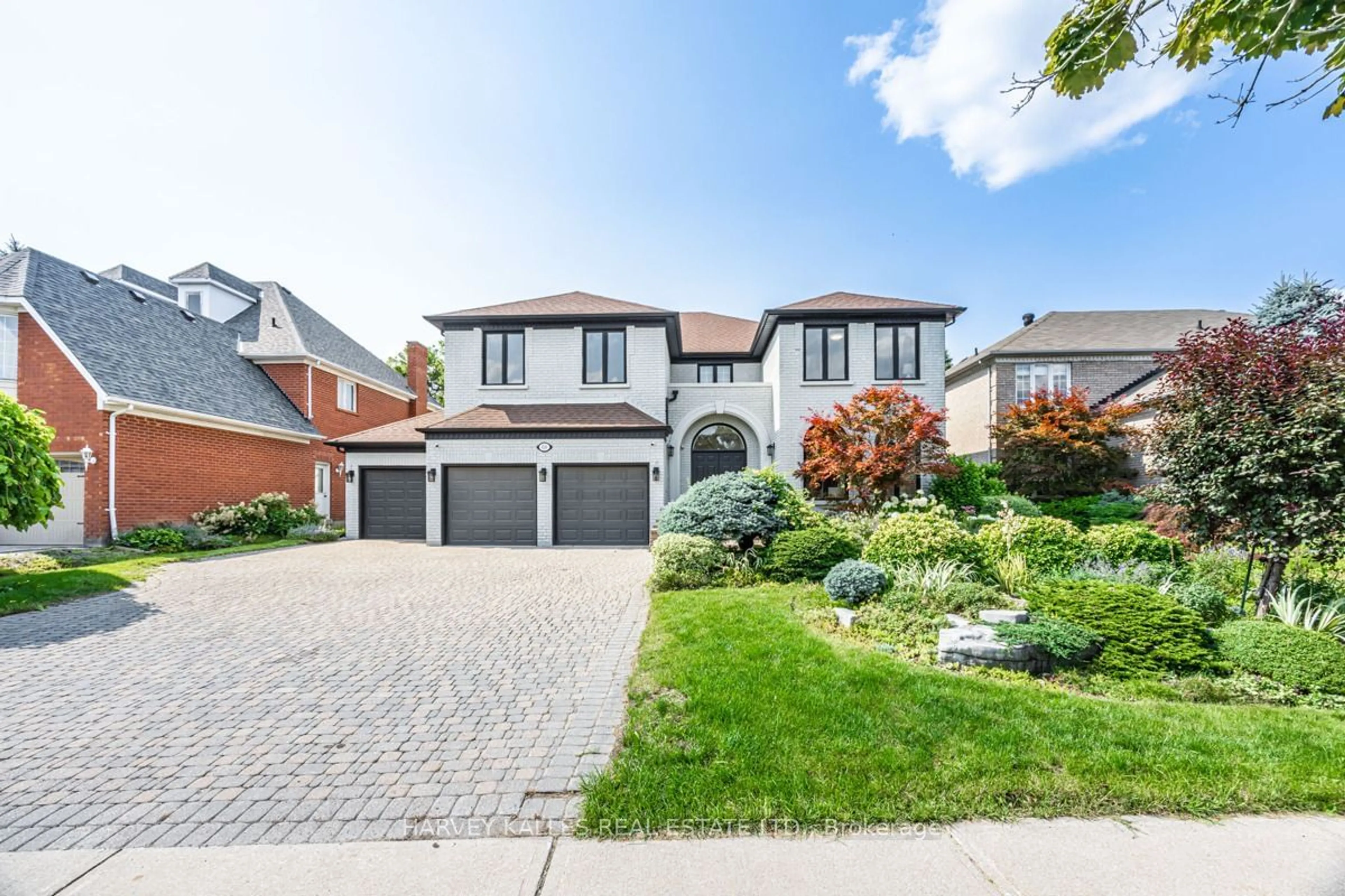 Home with brick exterior material for 68 Boake Tr, Richmond Hill Ontario L4B 3H2