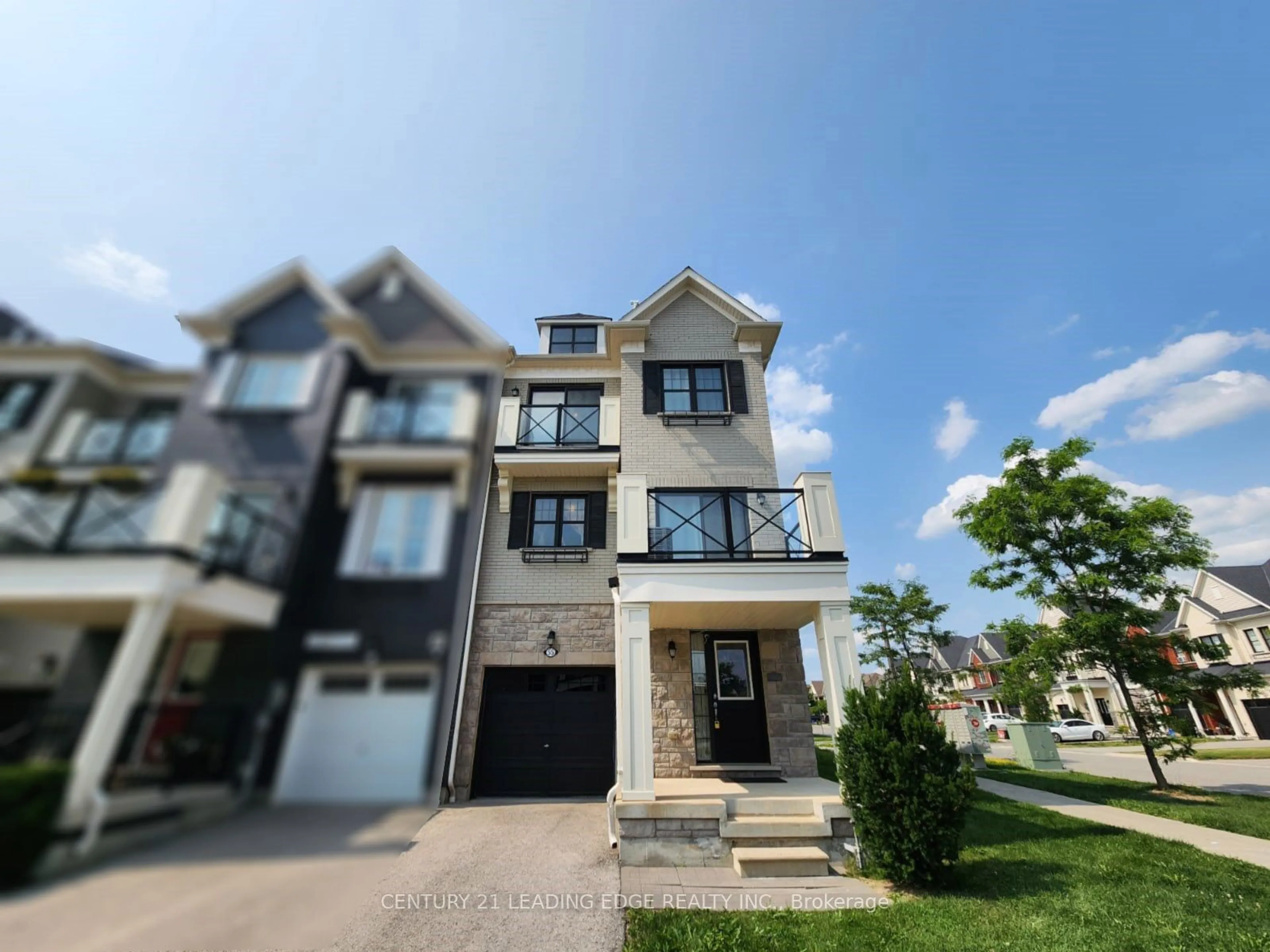 A pic from exterior of the house or condo for 55 Bert Tait Lane, Whitchurch-Stouffville Ontario L4A 1Y1