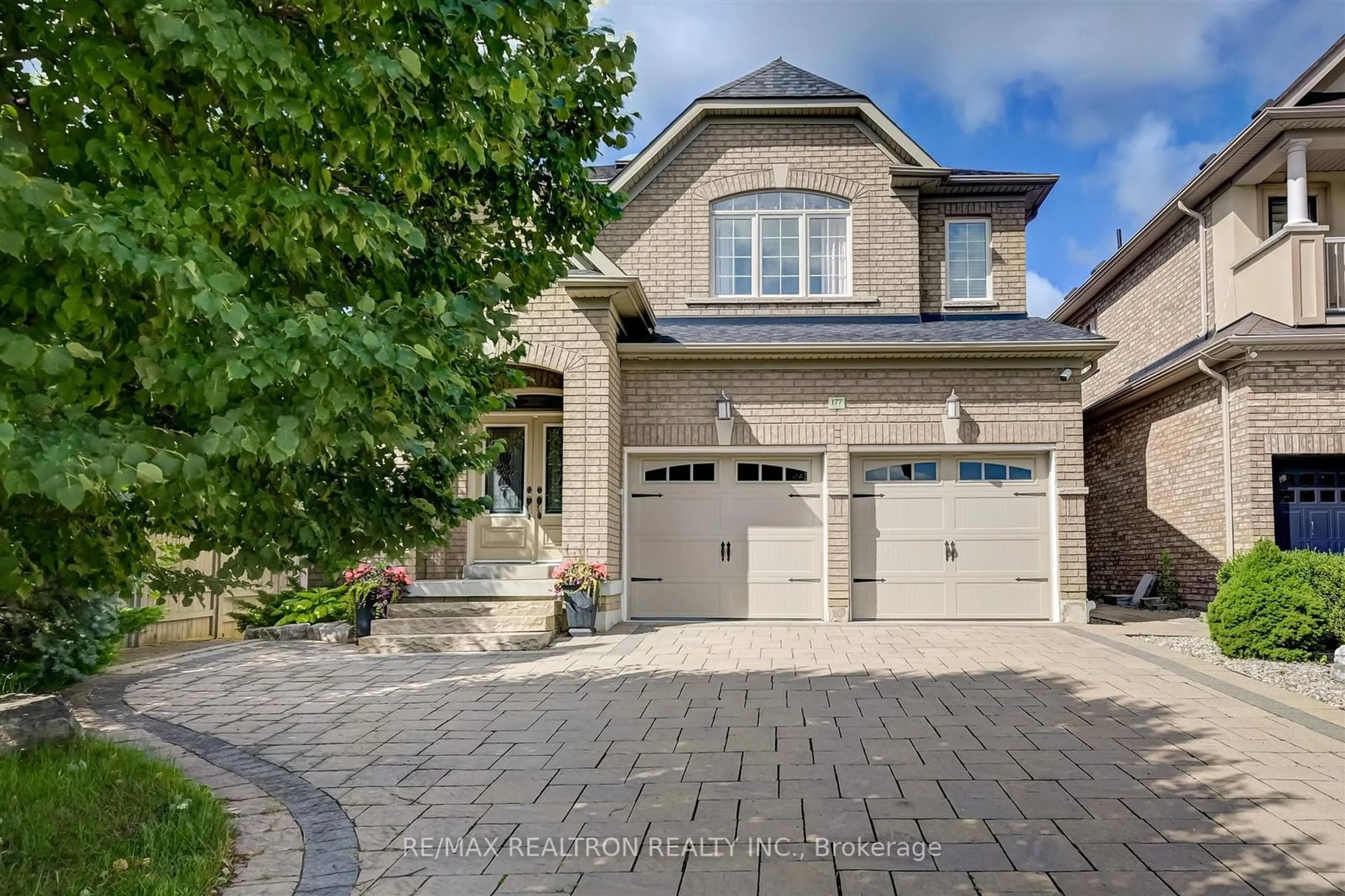 Home with brick exterior material for 177 Vanda Dr, Vaughan Ontario L6A 4G1
