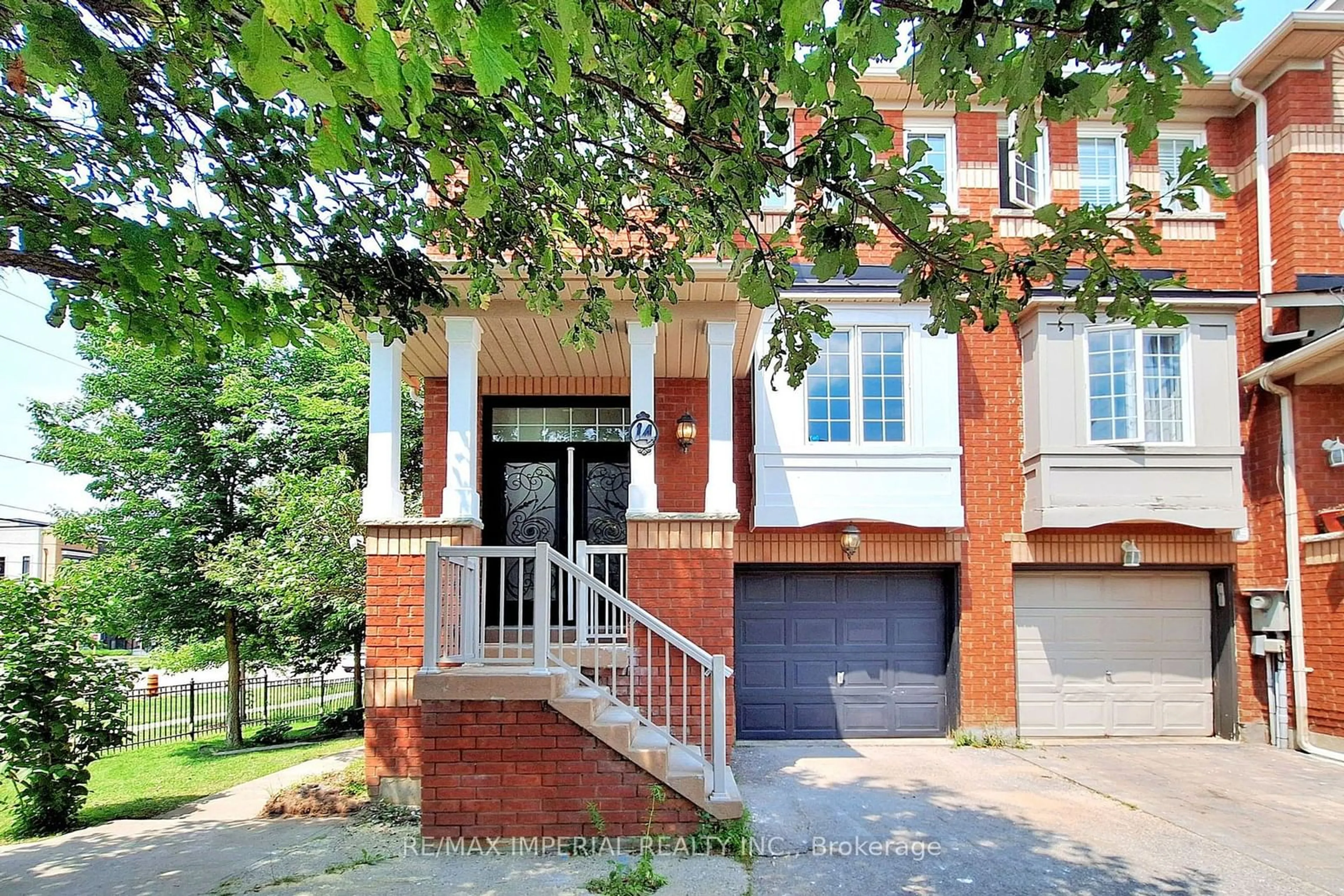 Home with brick exterior material for 10 Old Colony Rd #14, Richmond Hill Ontario L4E 4L4