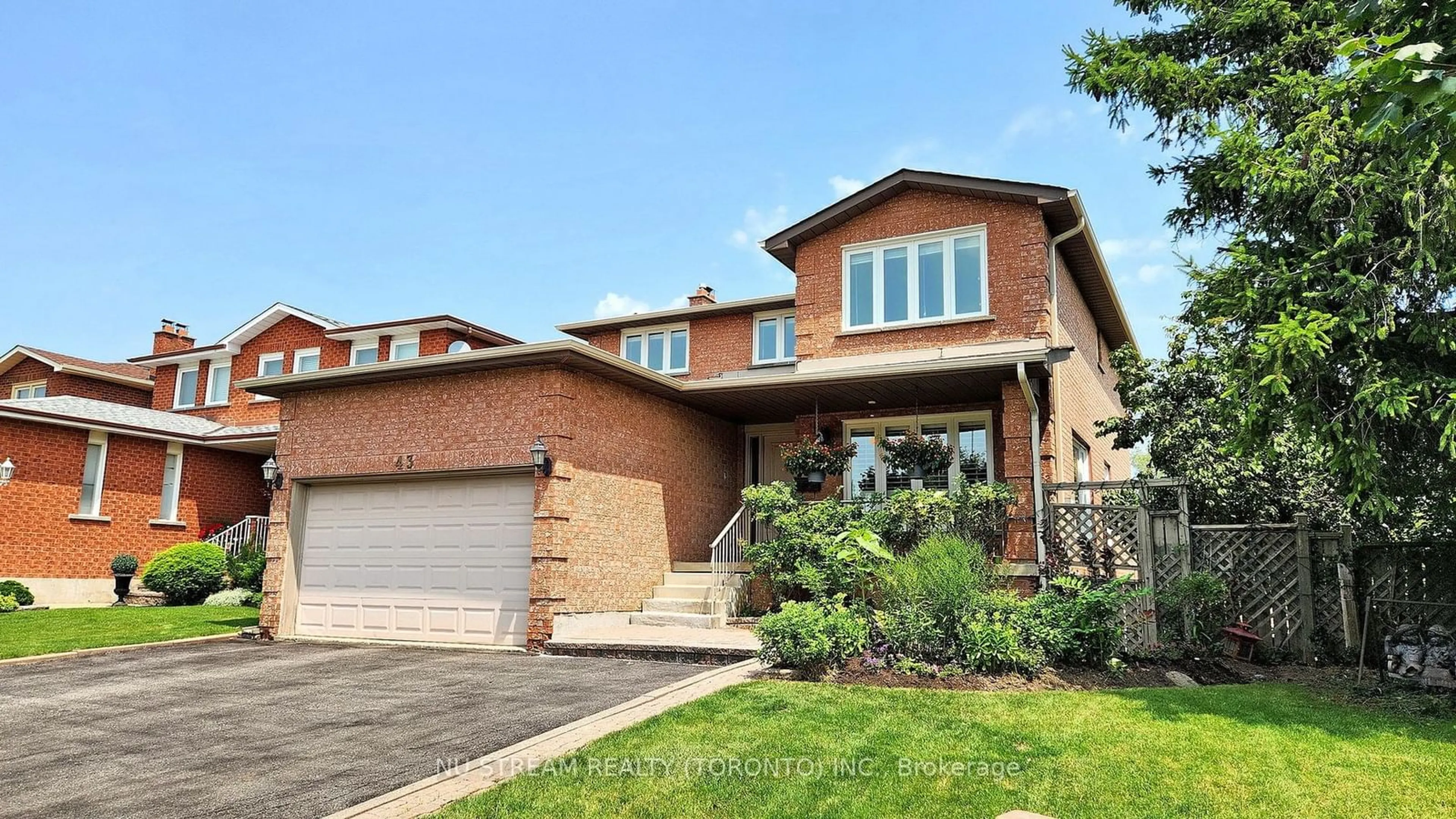 Home with brick exterior material for 43 Kaiser Dr, Vaughan Ontario L4L 3V2