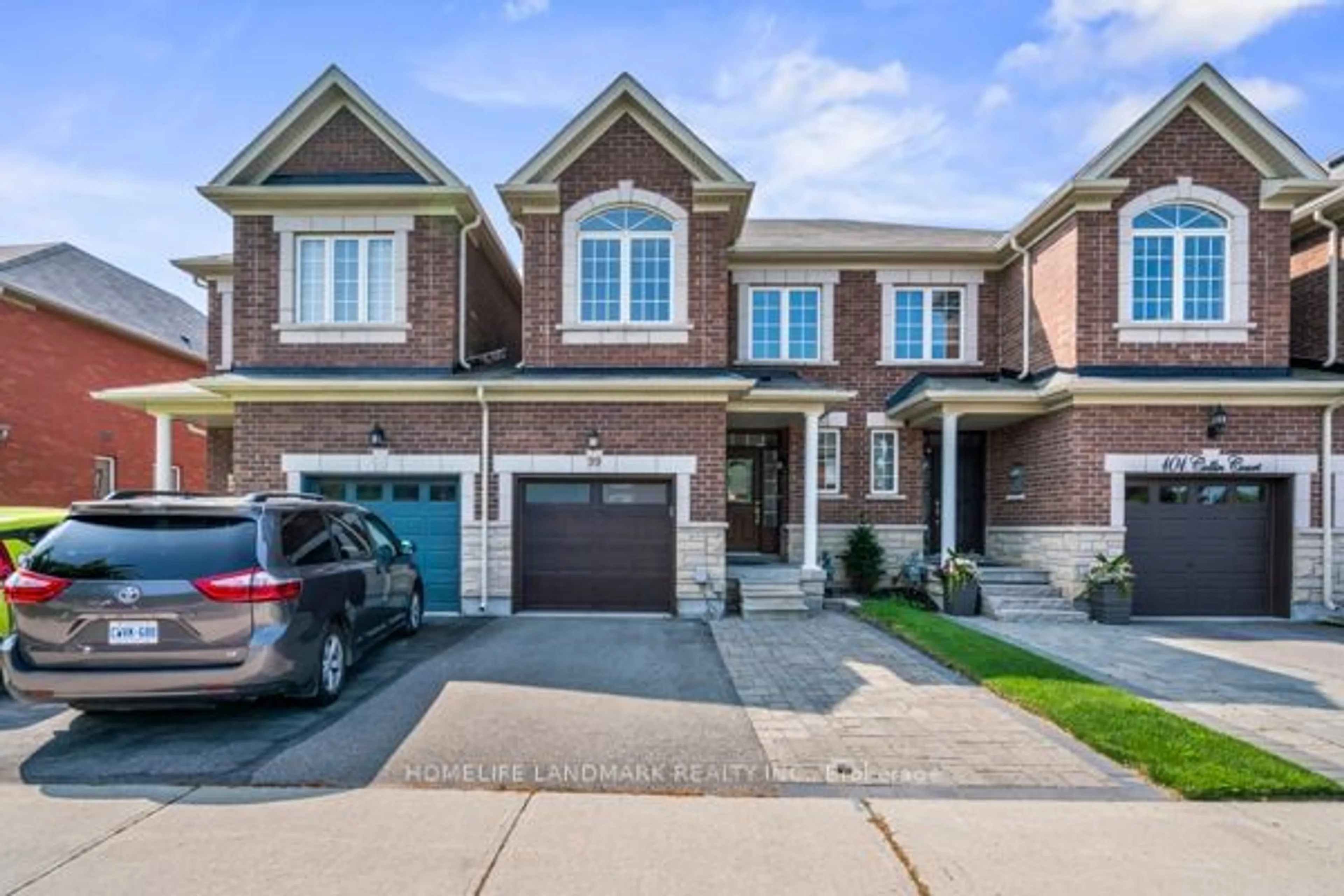 Home with brick exterior material for 99 Collin Crt, Richmond Hill Ontario L4E 0X8